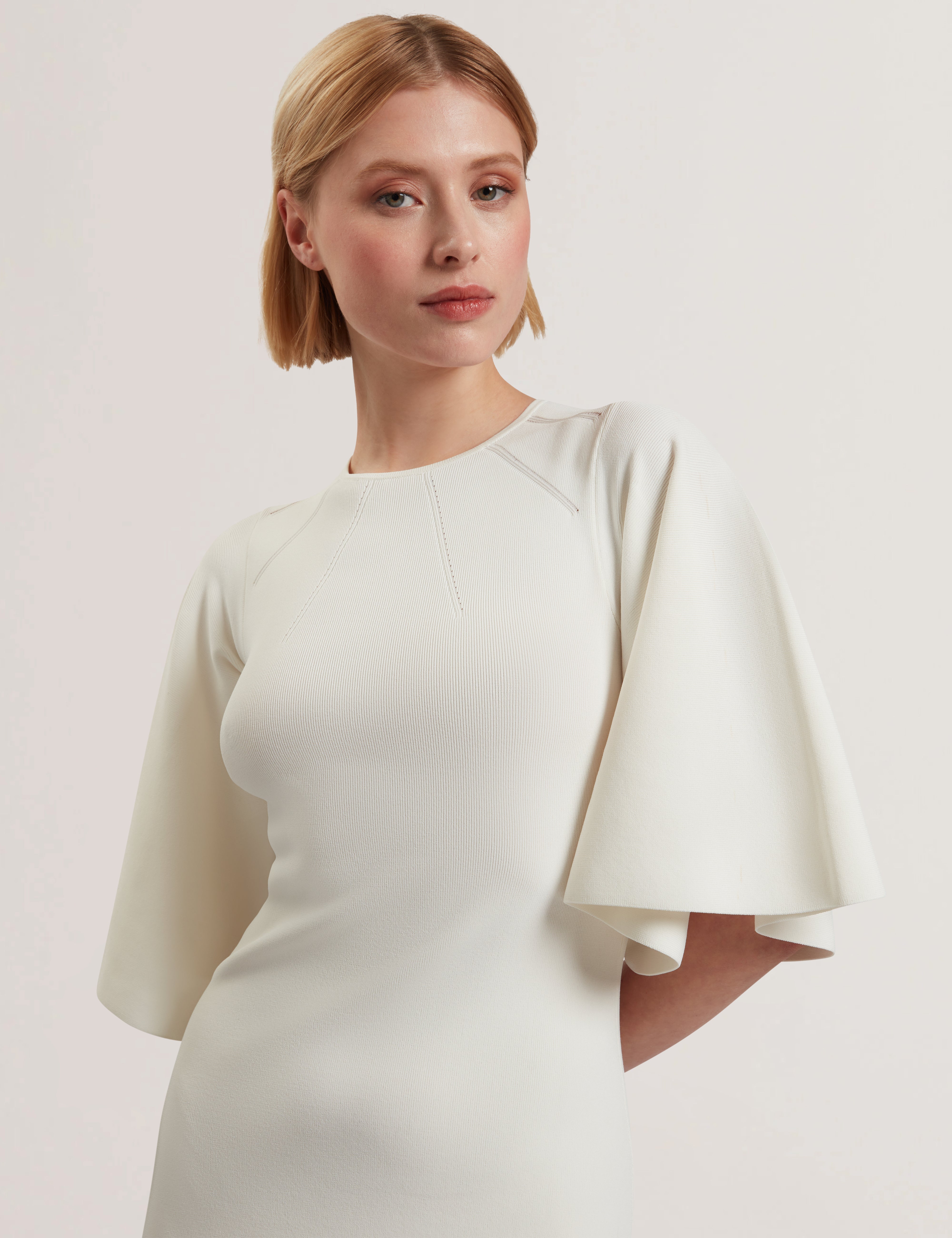 Lounia Fluted Sleeve Knitted Bodycon Midi Dres Ivory