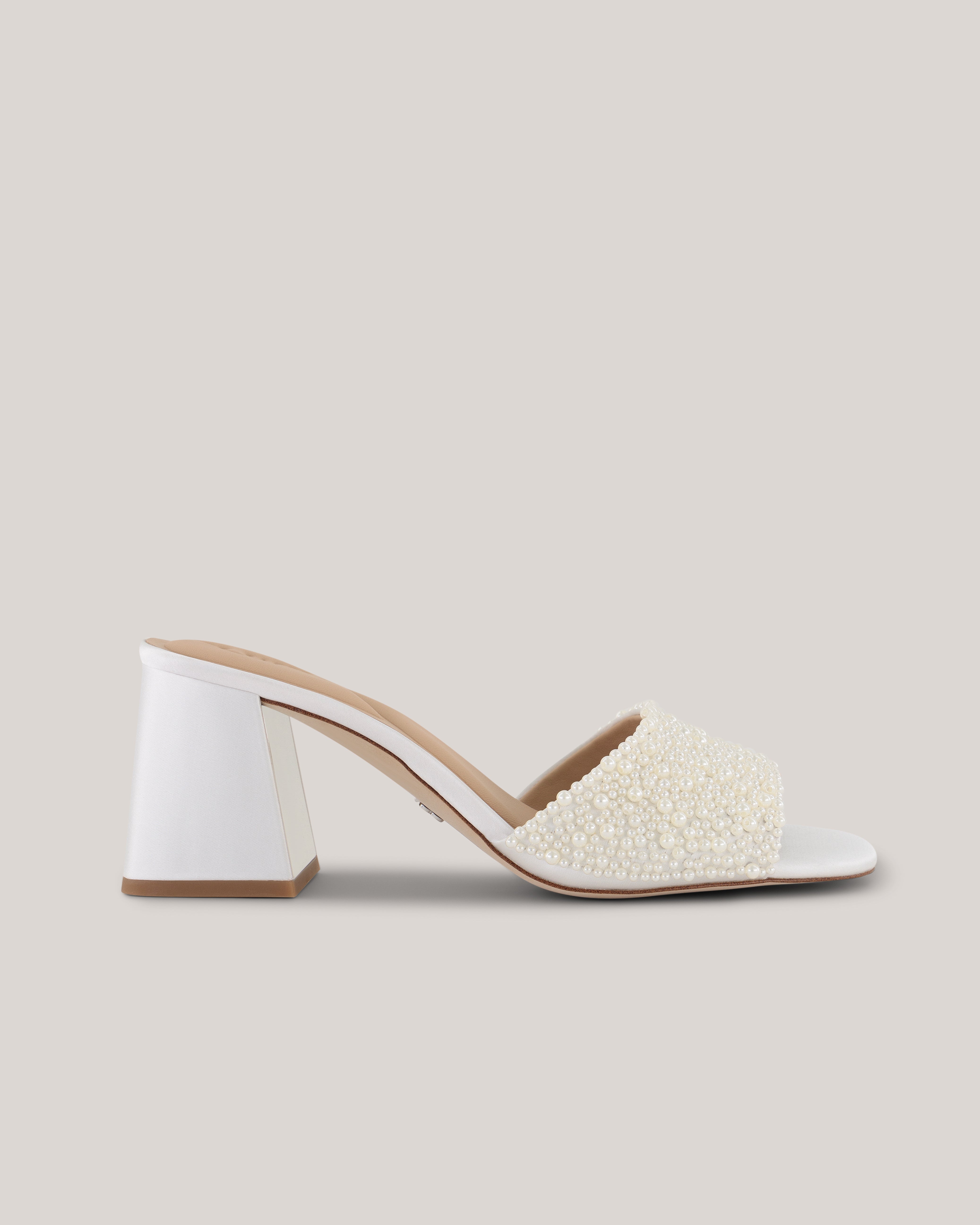 Chlloee Mid Block Heel Pearl Sandal White