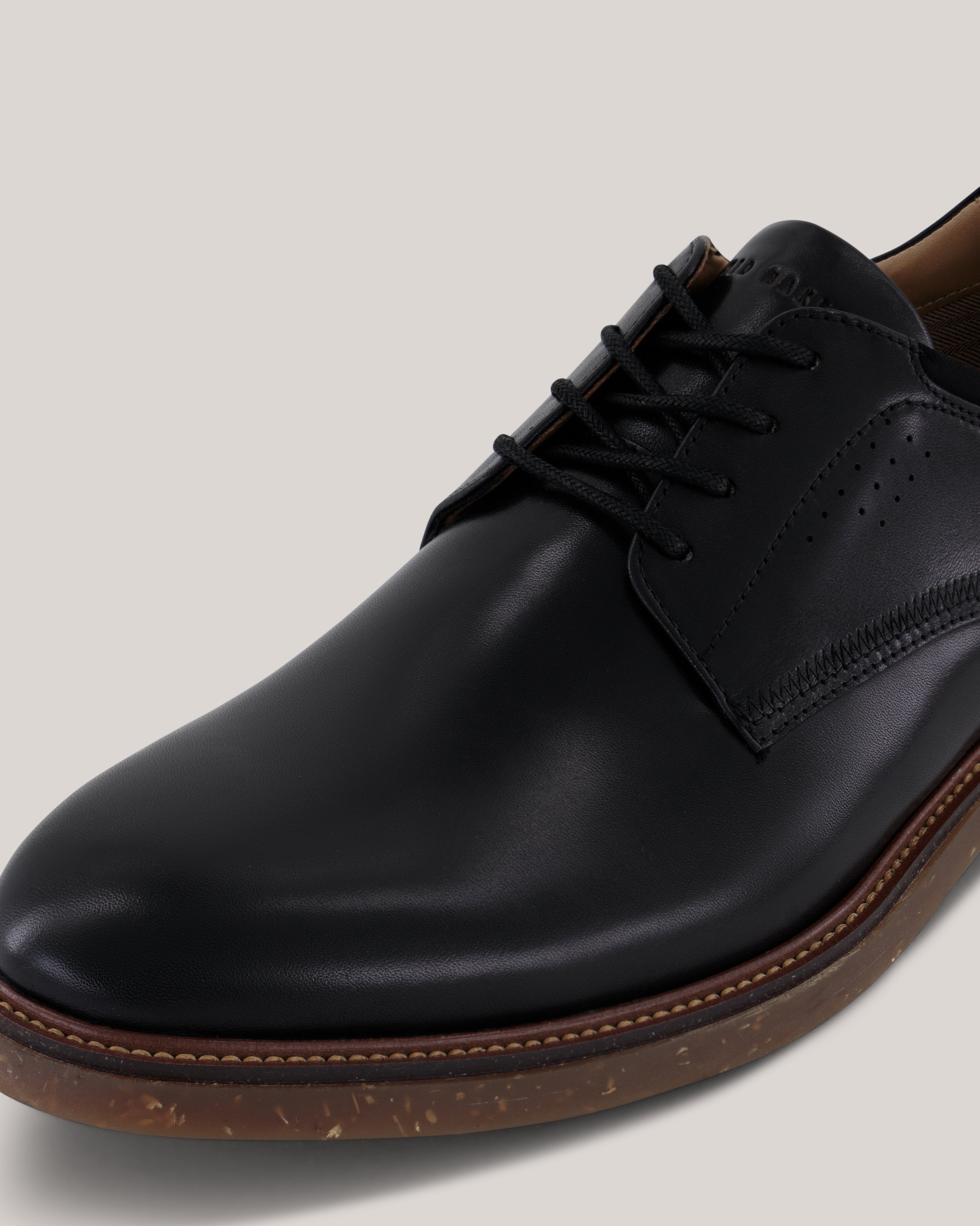 Swanlie Smooth Leather Derby Boot Black