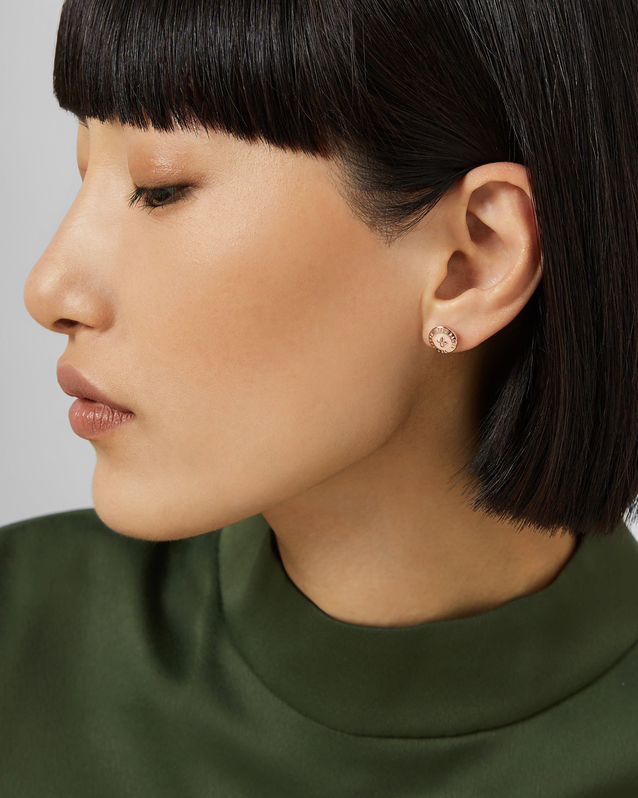 Eisley Tbj1266 Enamel Button Earring Baby-Pink