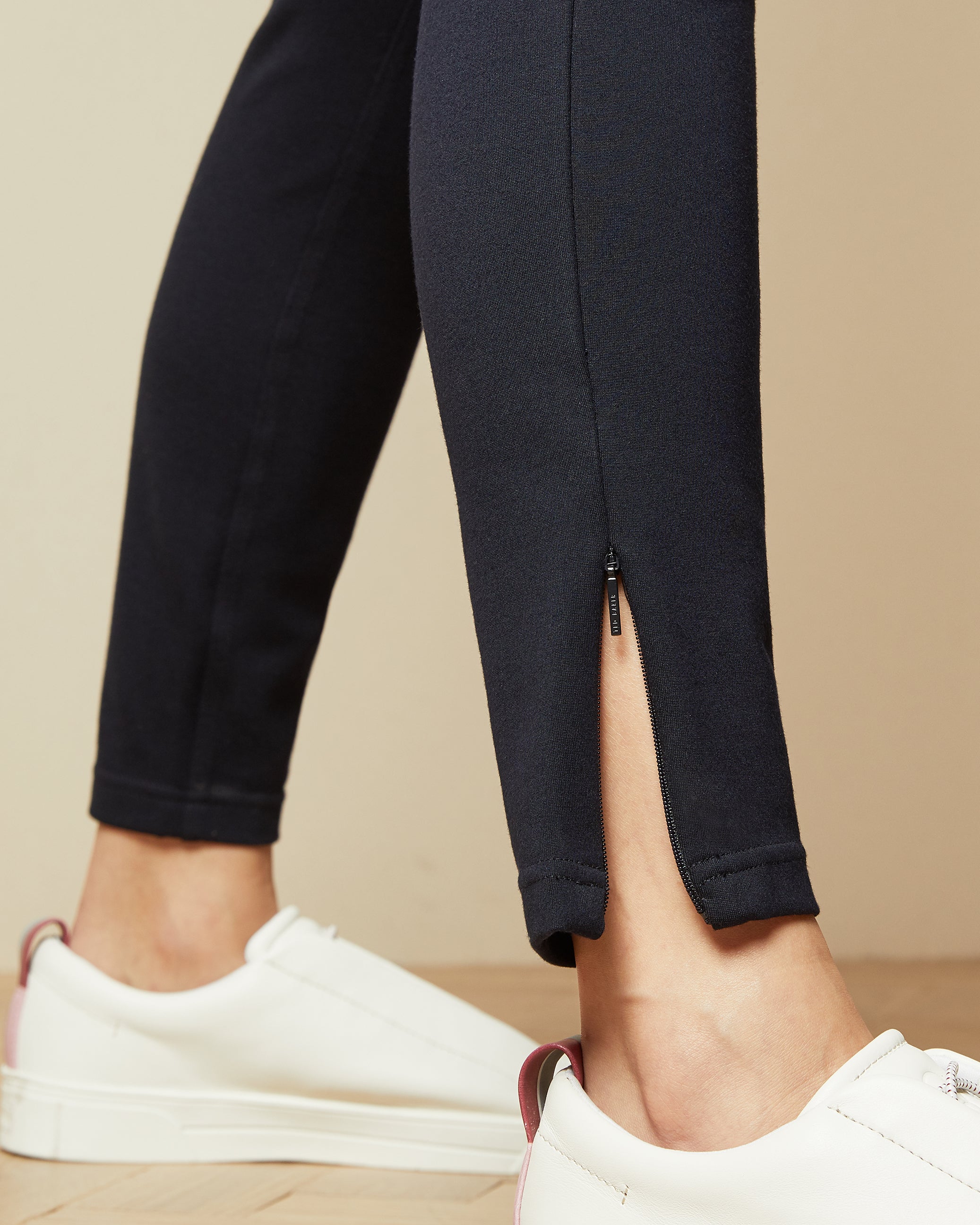 Strenti Skinny Zip Cuff Ponti Jeggings Dk-Blue