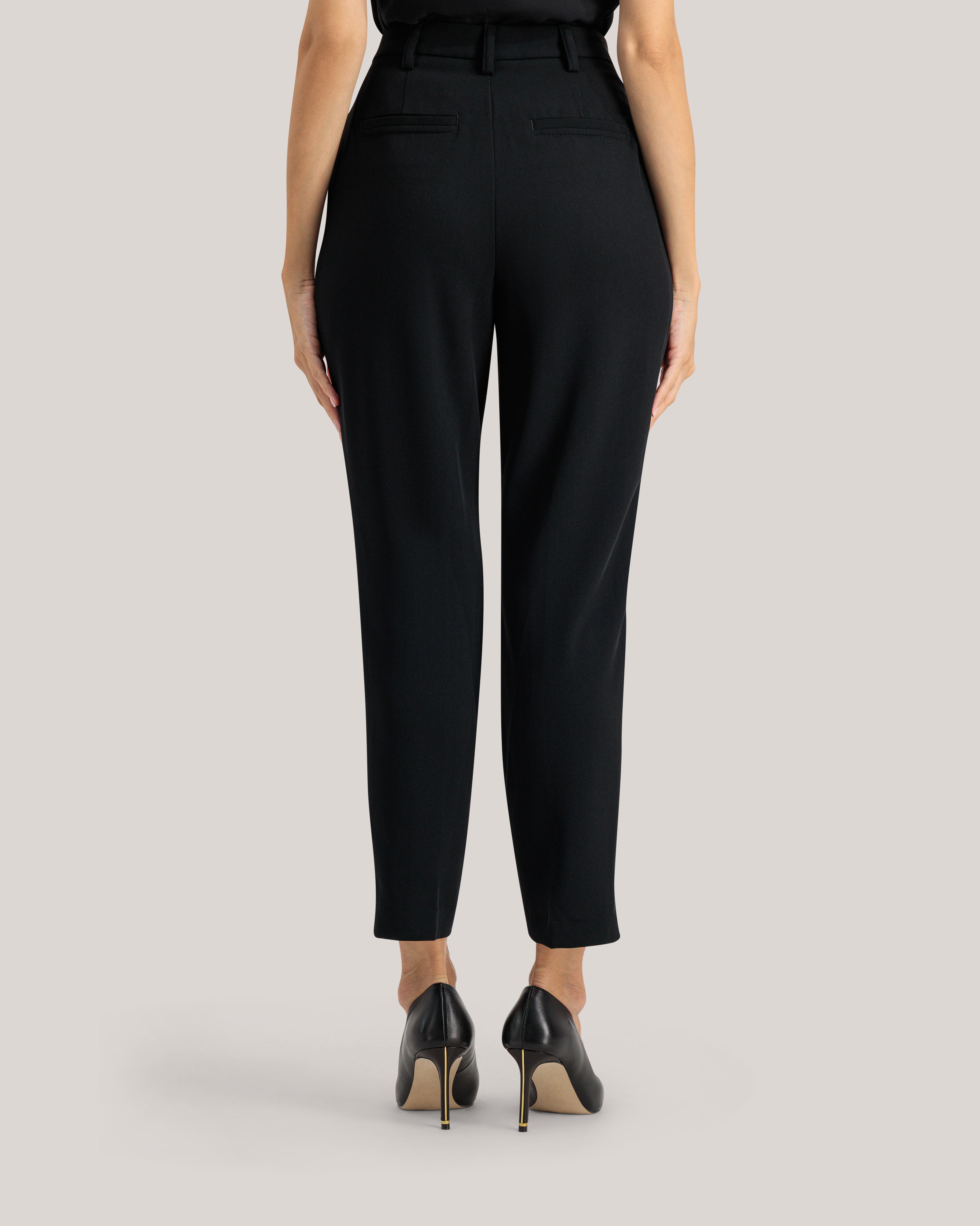 Harldab Knitted Tapered Fit Jogger Black