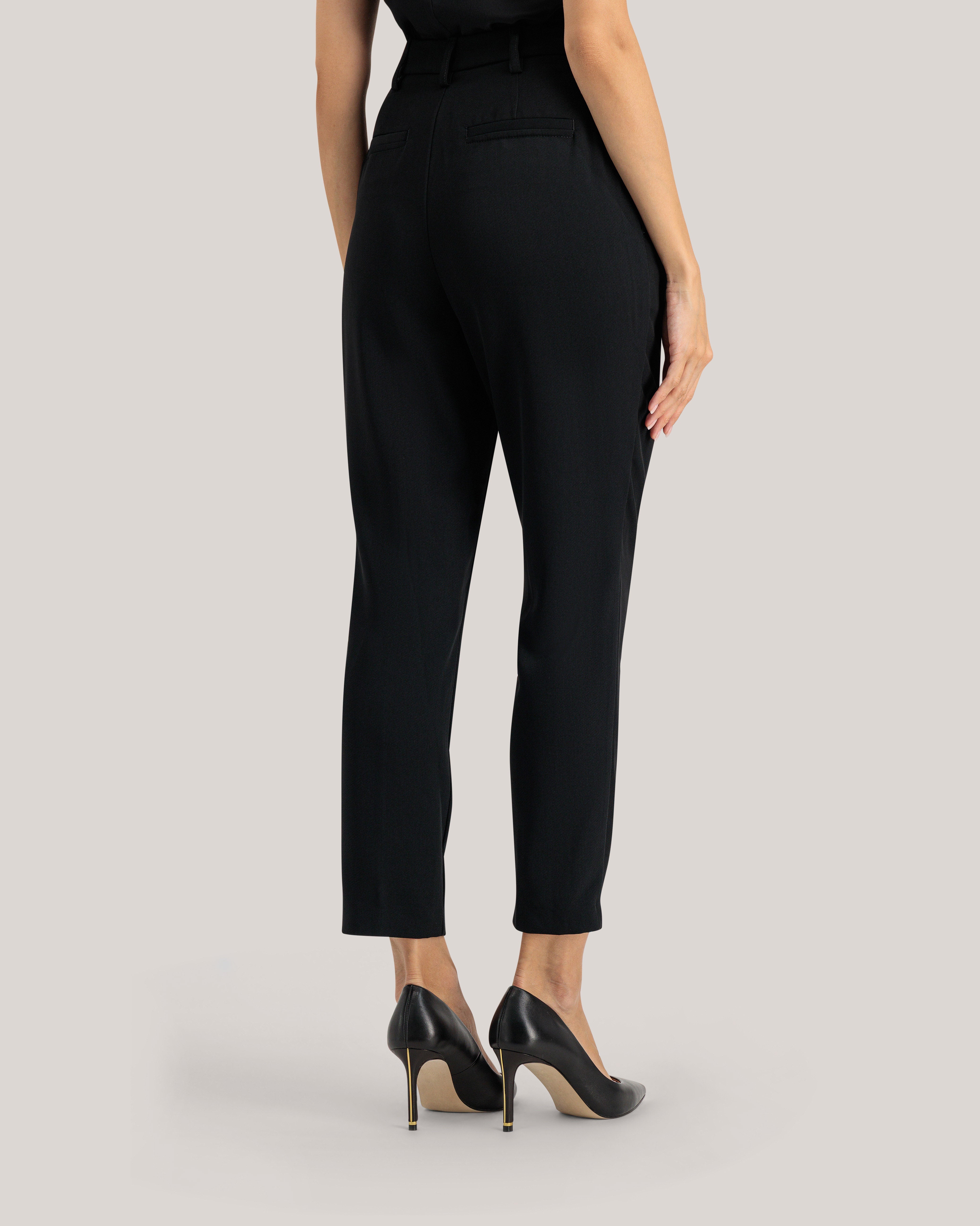 Harldab Knitted Tapered Fit Jogger Black