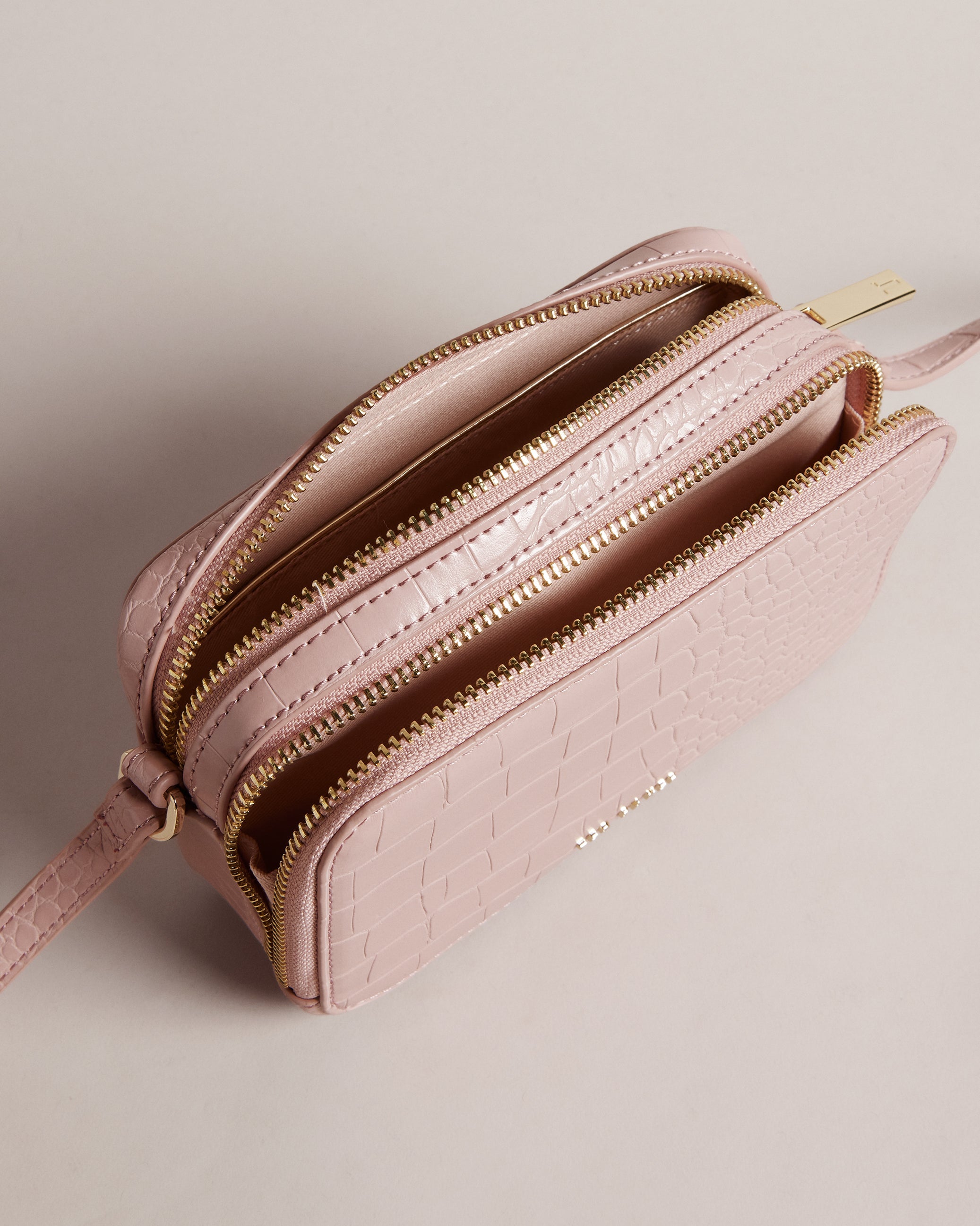 Stina Croc Effect Camera Bag Mid-Pink