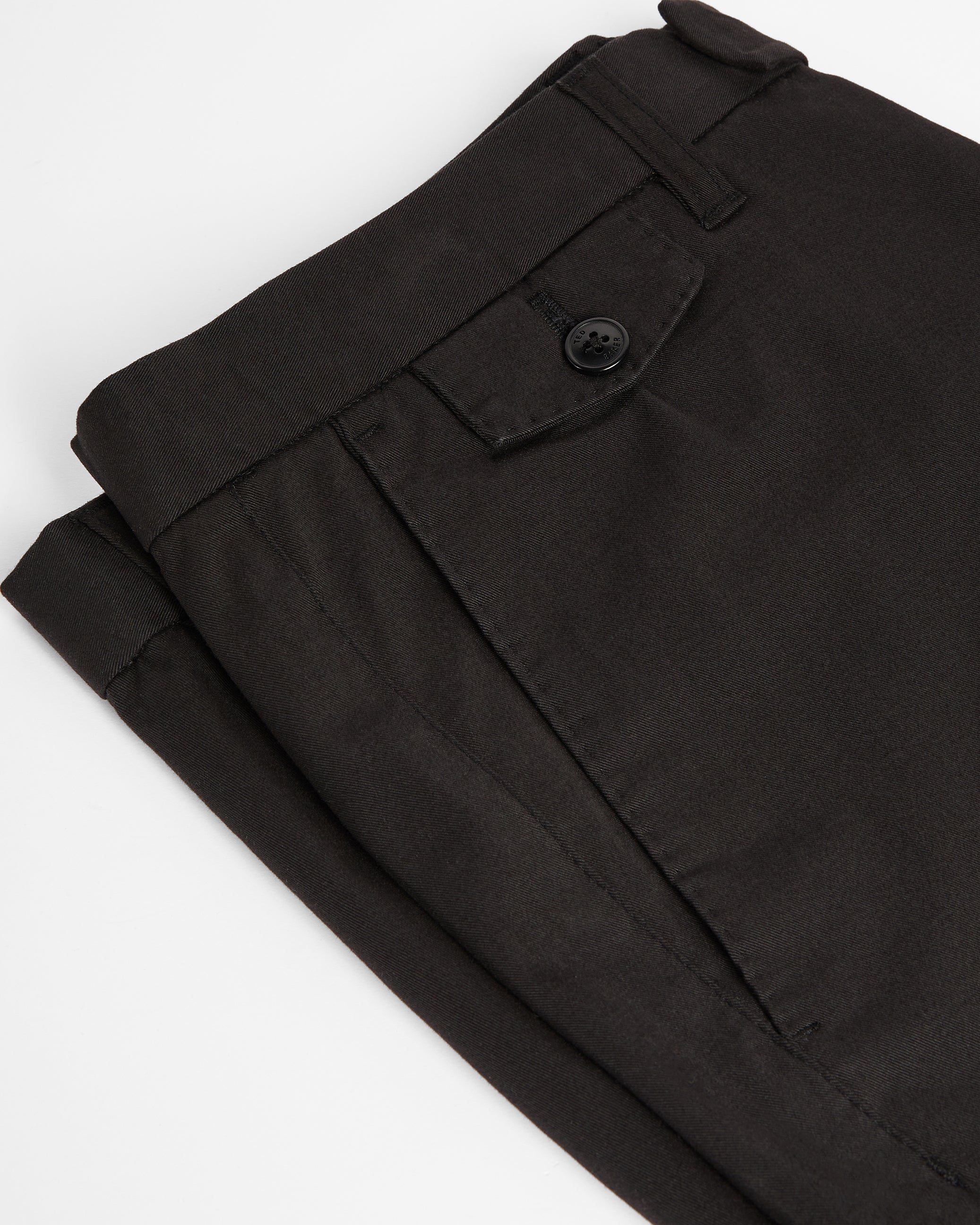 Genay Slim Chinos