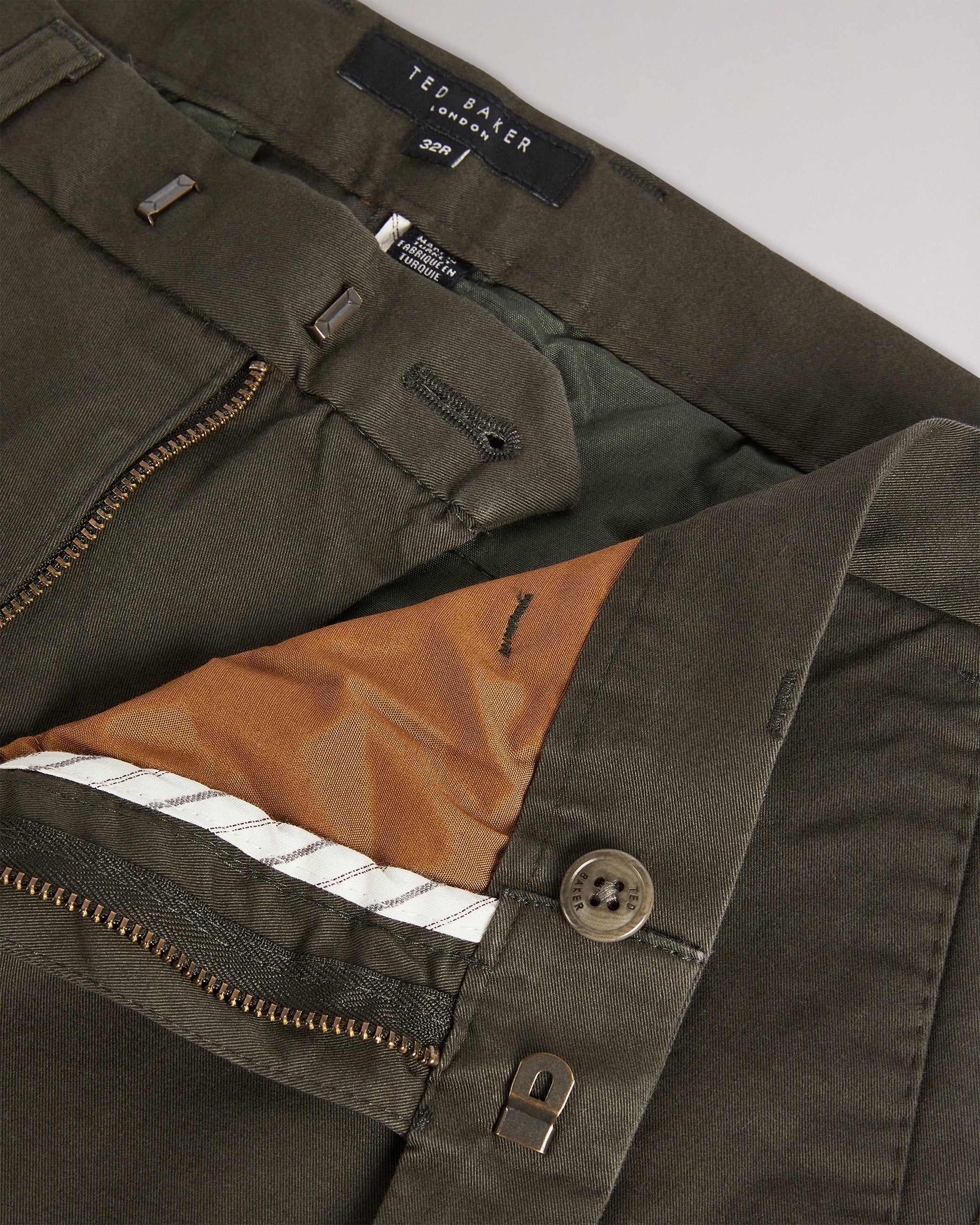 Genay Slim Chinos Khaki