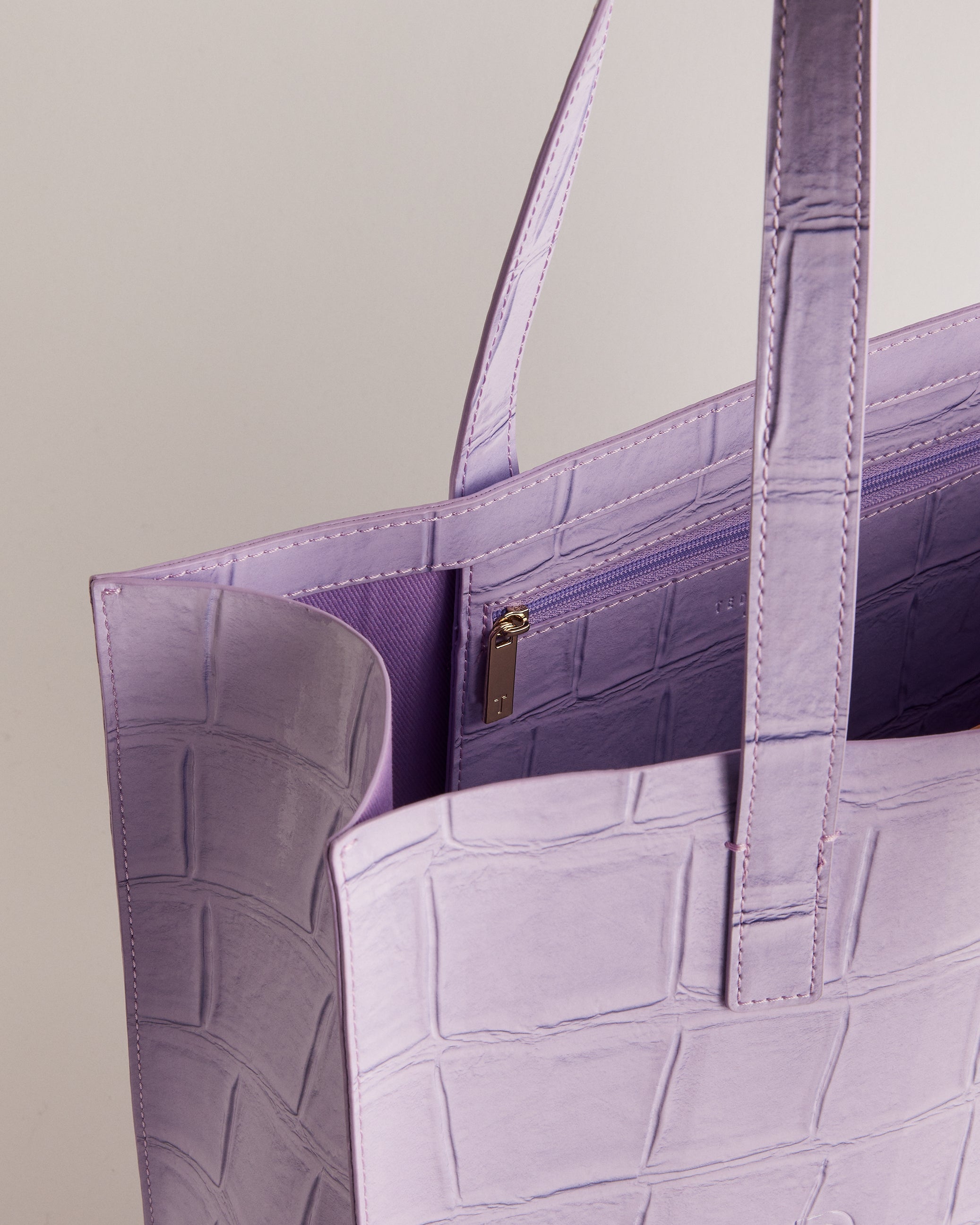 Croccon Croc Detail Large Icon Bag Lilac