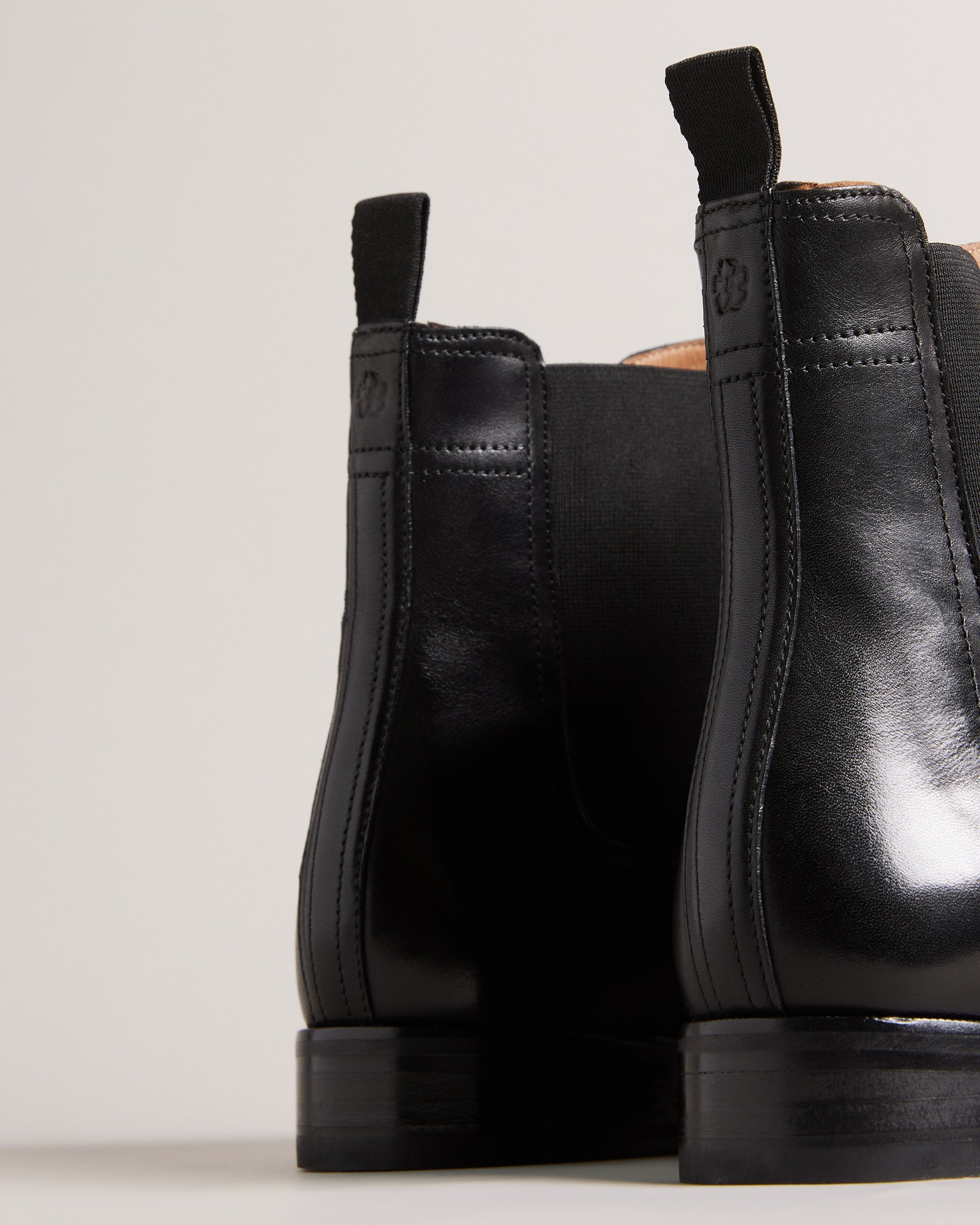 Maisonn Leather Chelsea Boot Black