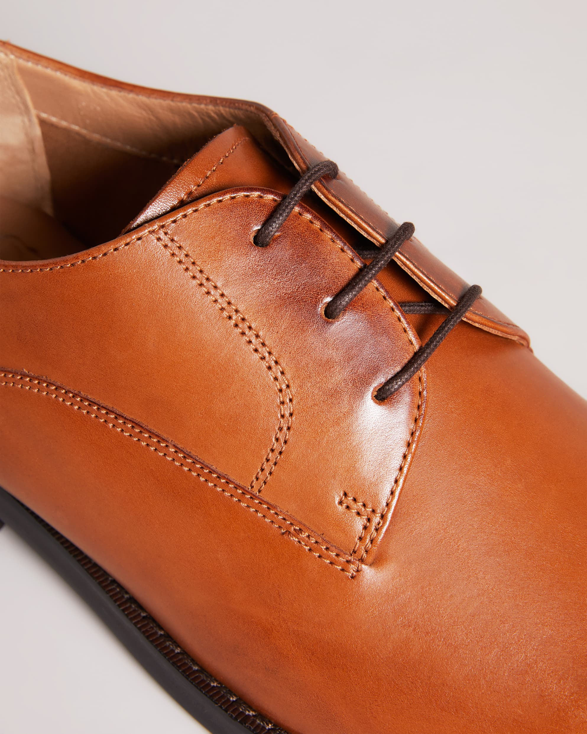Kampten Formal Leather Derby Shoes Tan