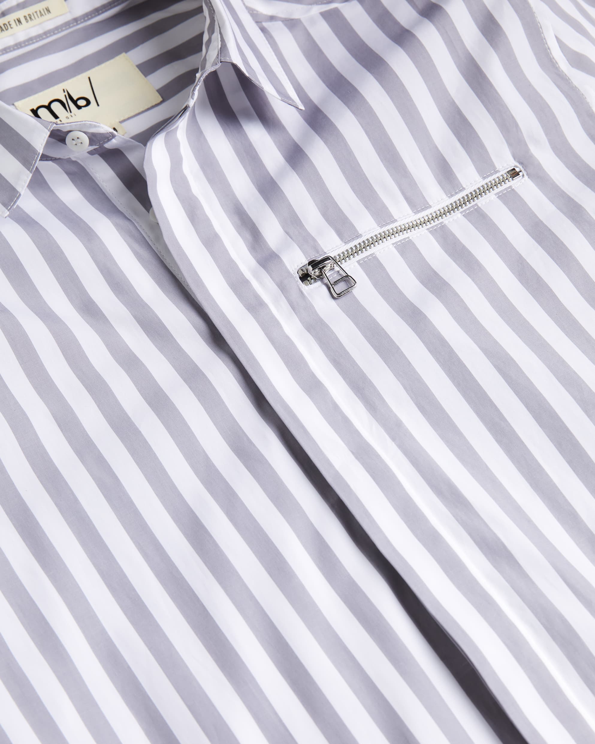 قميص سباق إيلر ميب رمادي فاتح