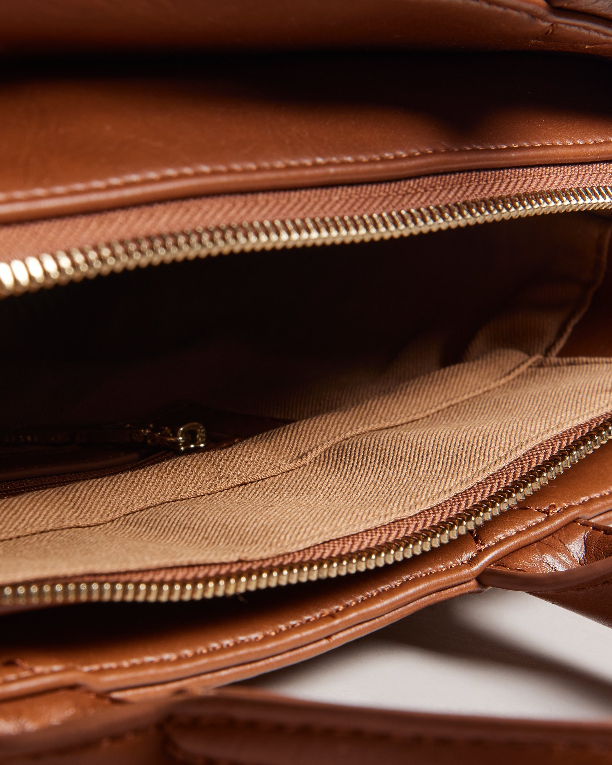 Jimsa Knot Bow Tote Bag Tan