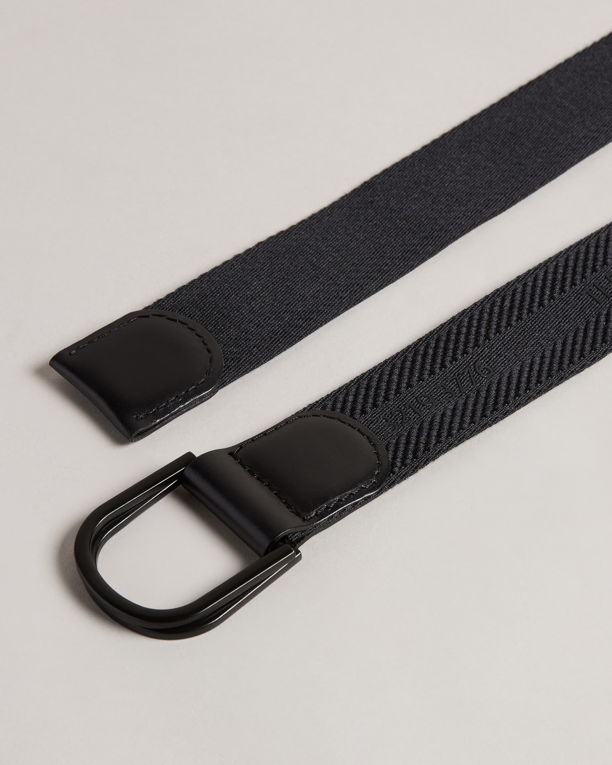 حزام جلو ويبنج أسود