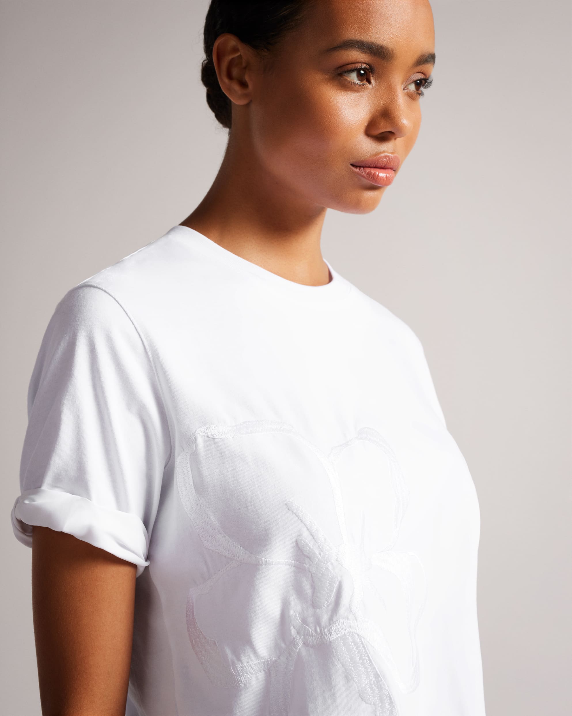 Carmyn Roll Sleeve Tee With Satin Stitch Magnolia