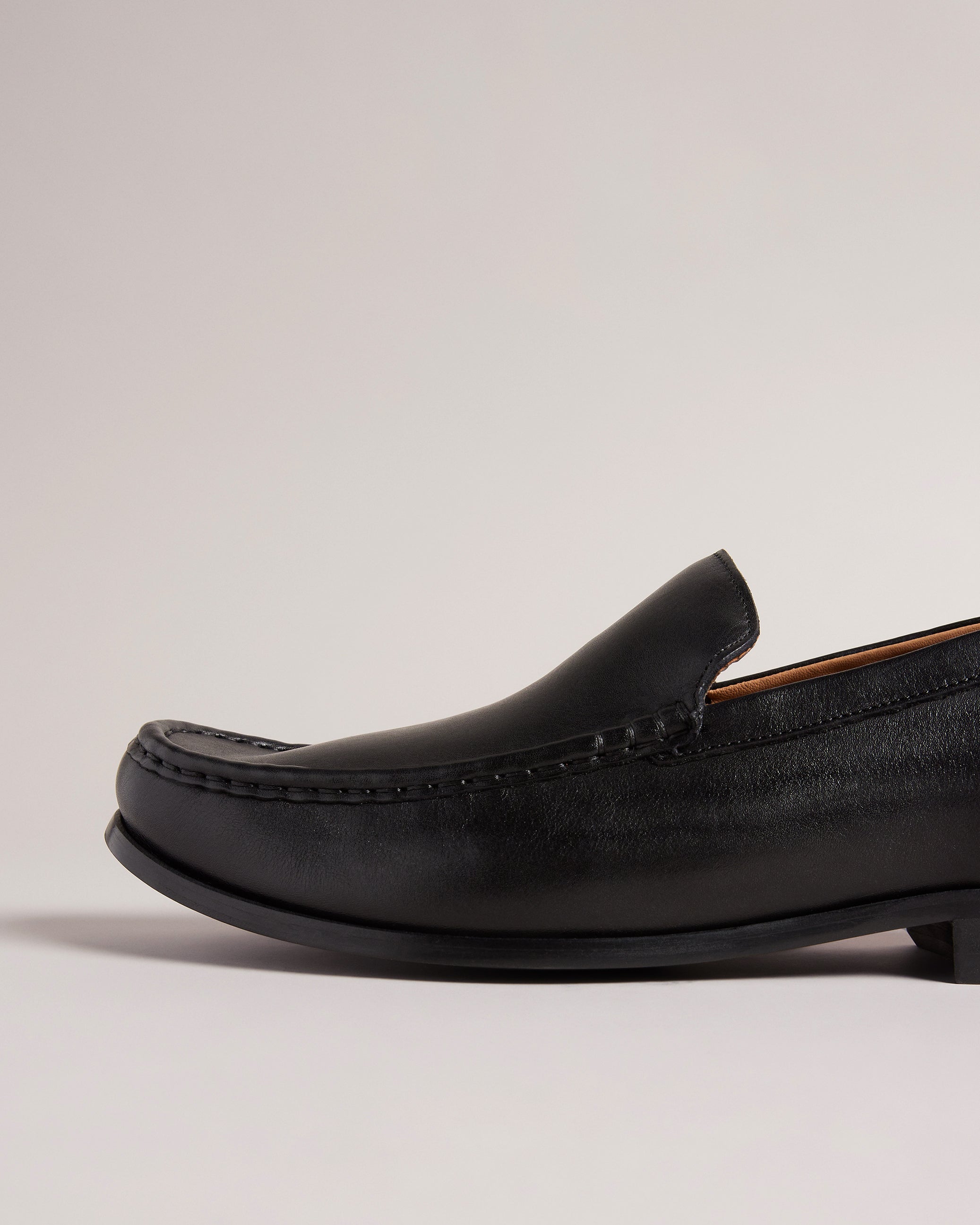 Labi Penny Loafers Shoes Tan