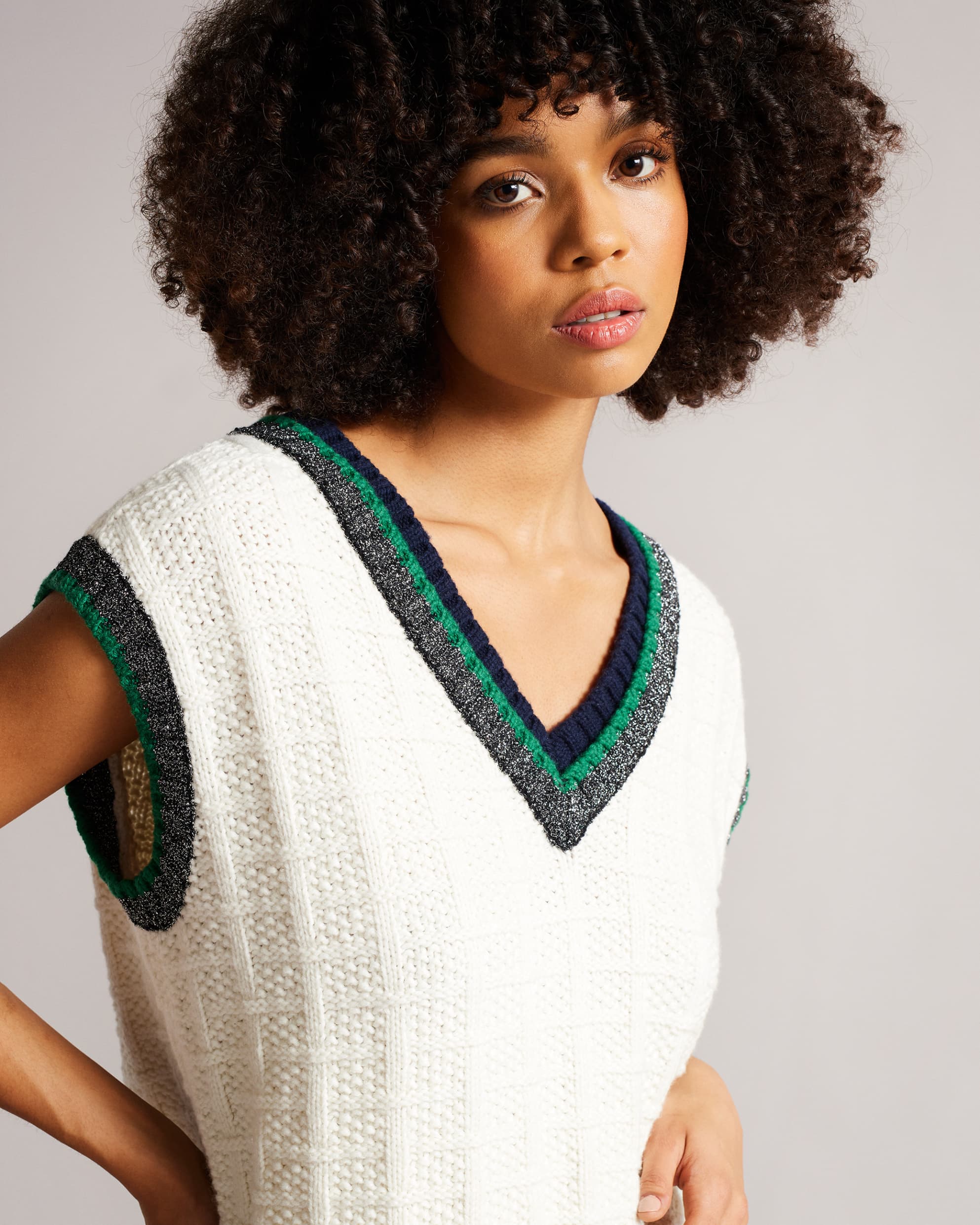 Tomlowe V Neck Knitted Vest White