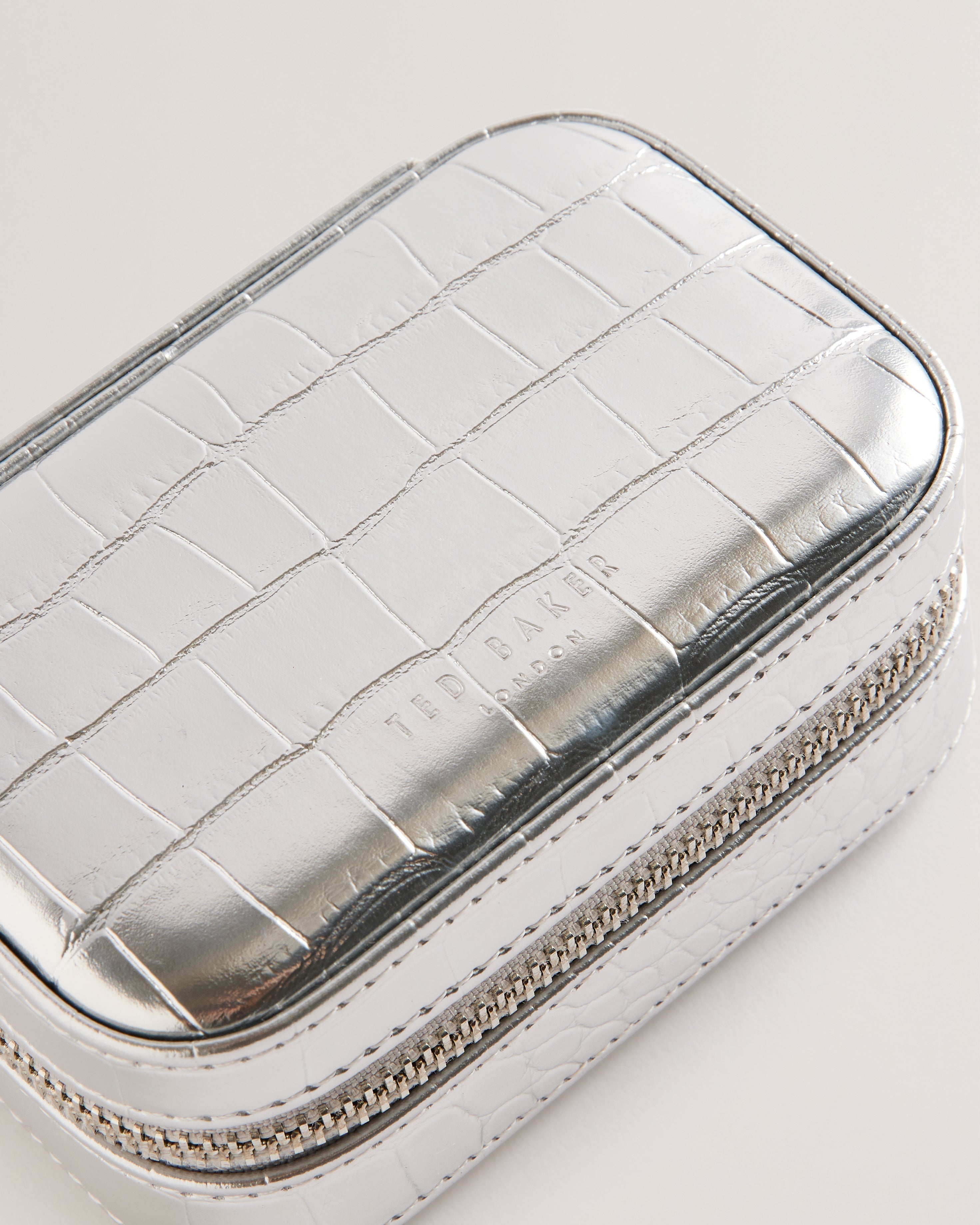 Ivee Croc Effect Mini Jewellery Cas Silver