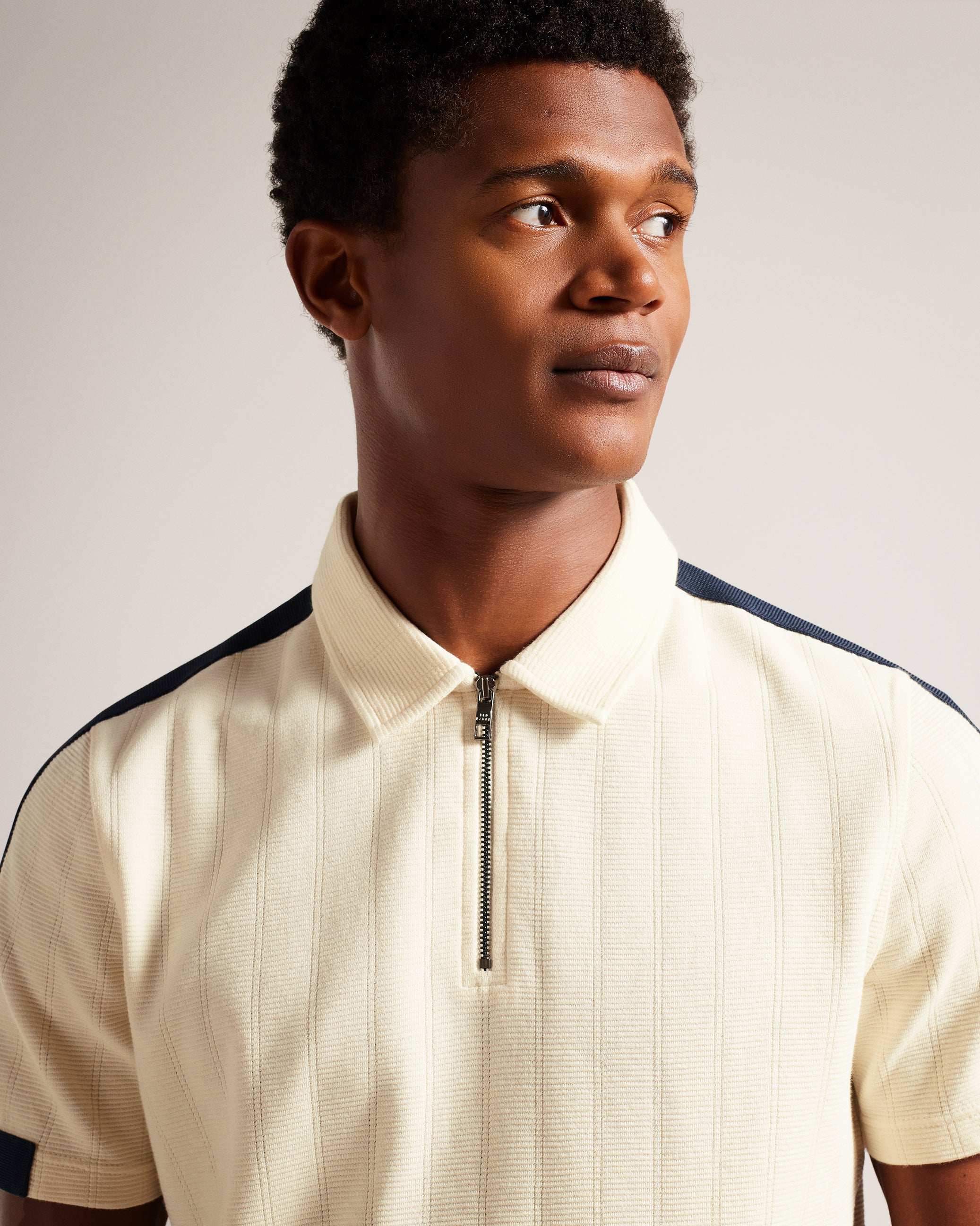 Abloom Ss Regular Polo With Zip Natural