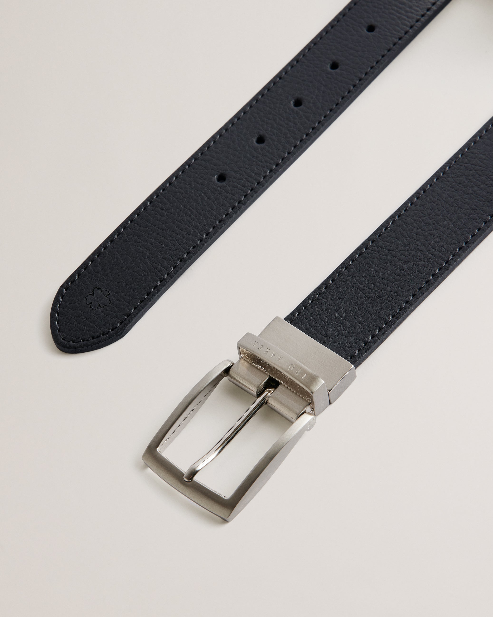 بريمر حزام من الجلد لون أسود