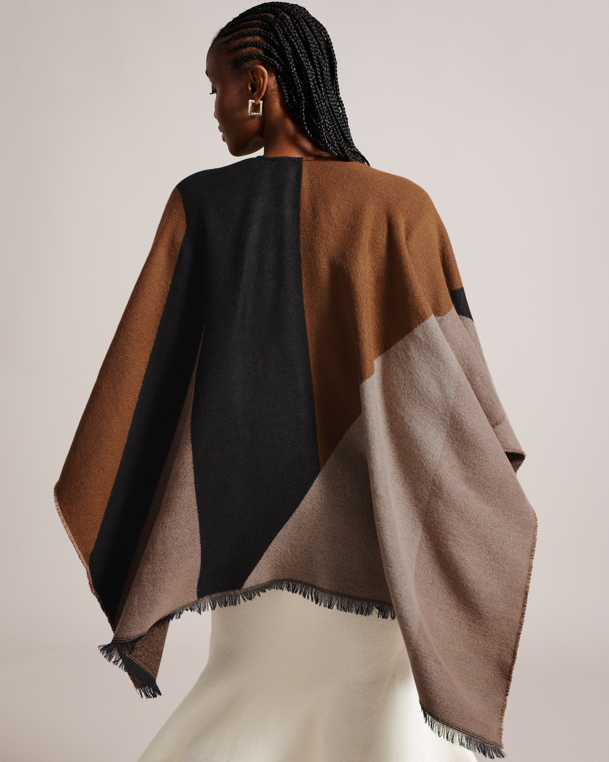 Suffia Buckle Poncho Taupe