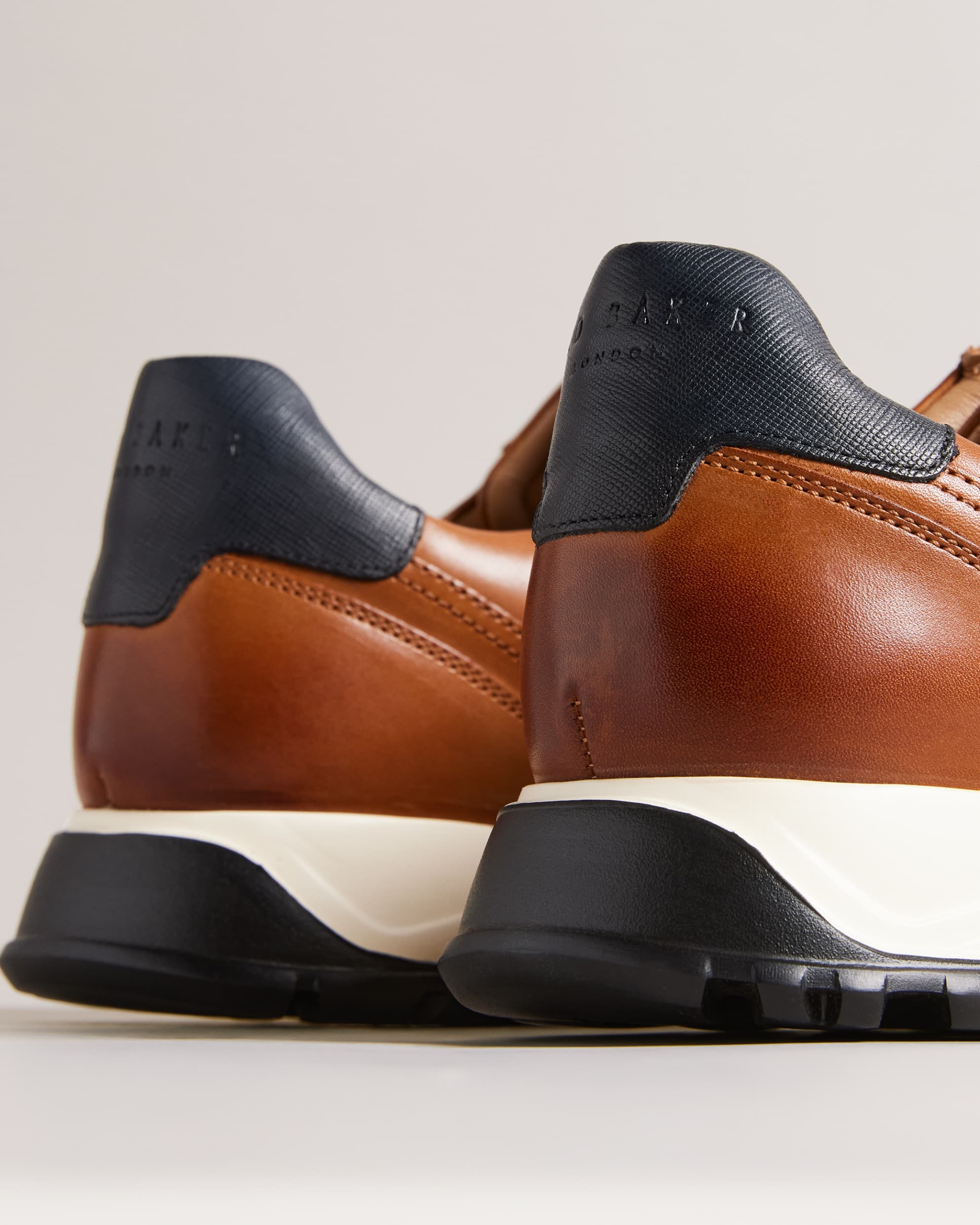 Frayne Retro Sneaker Shoes Tan