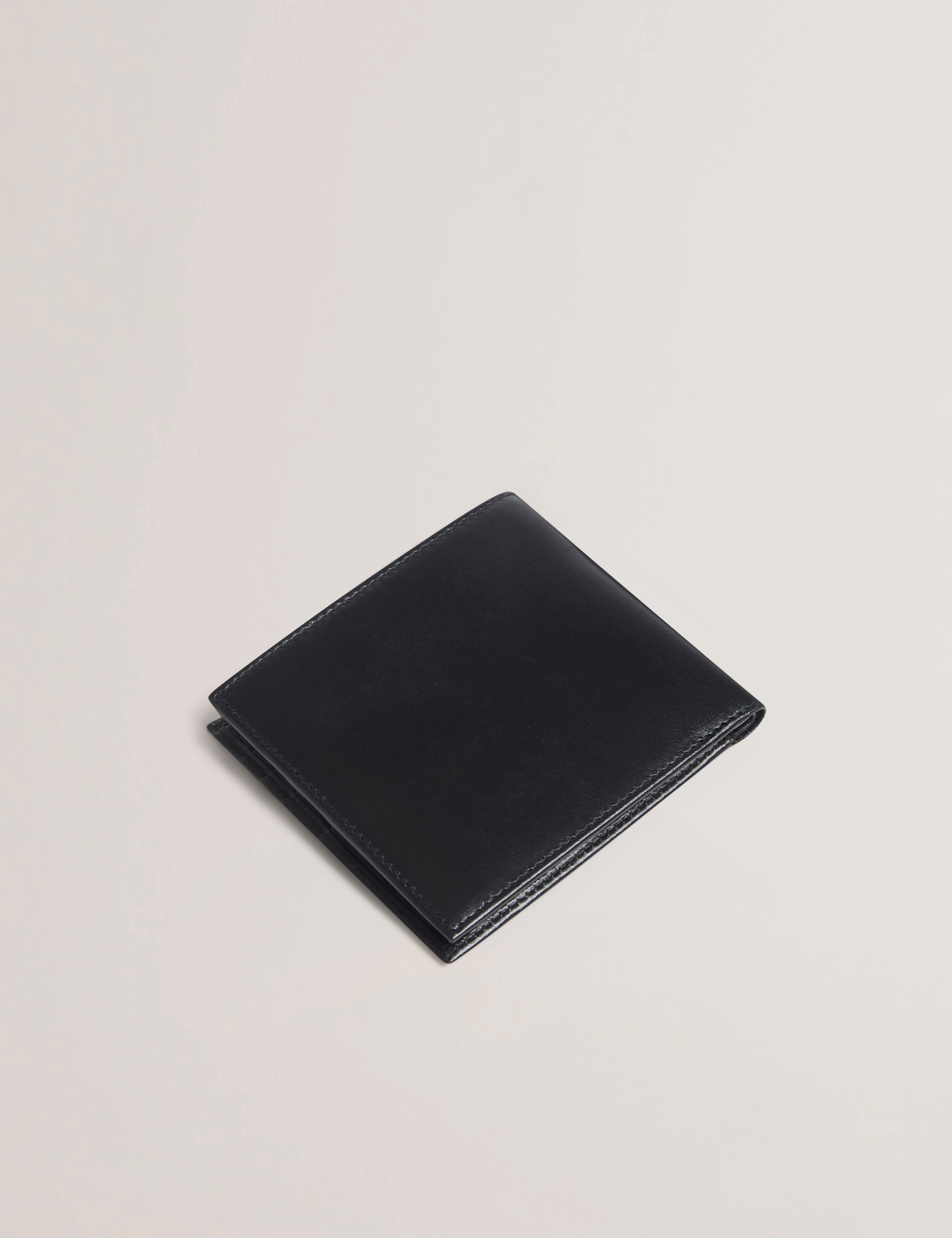 Fillss Leather Bifold Wallet Black