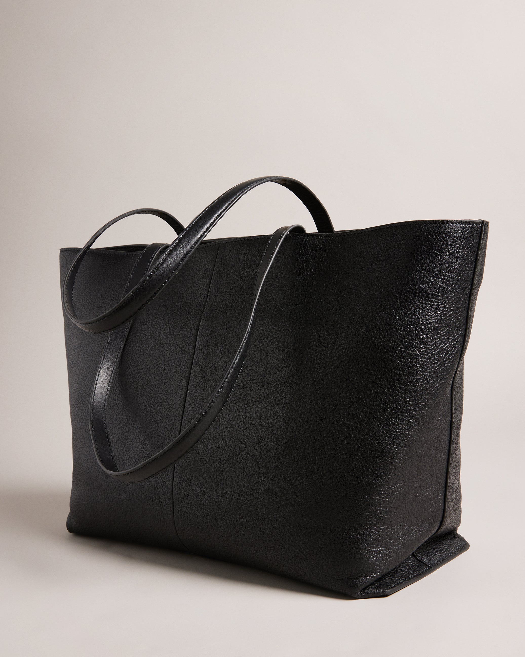 Nish Soft Grainy Leather Tote Bag Black