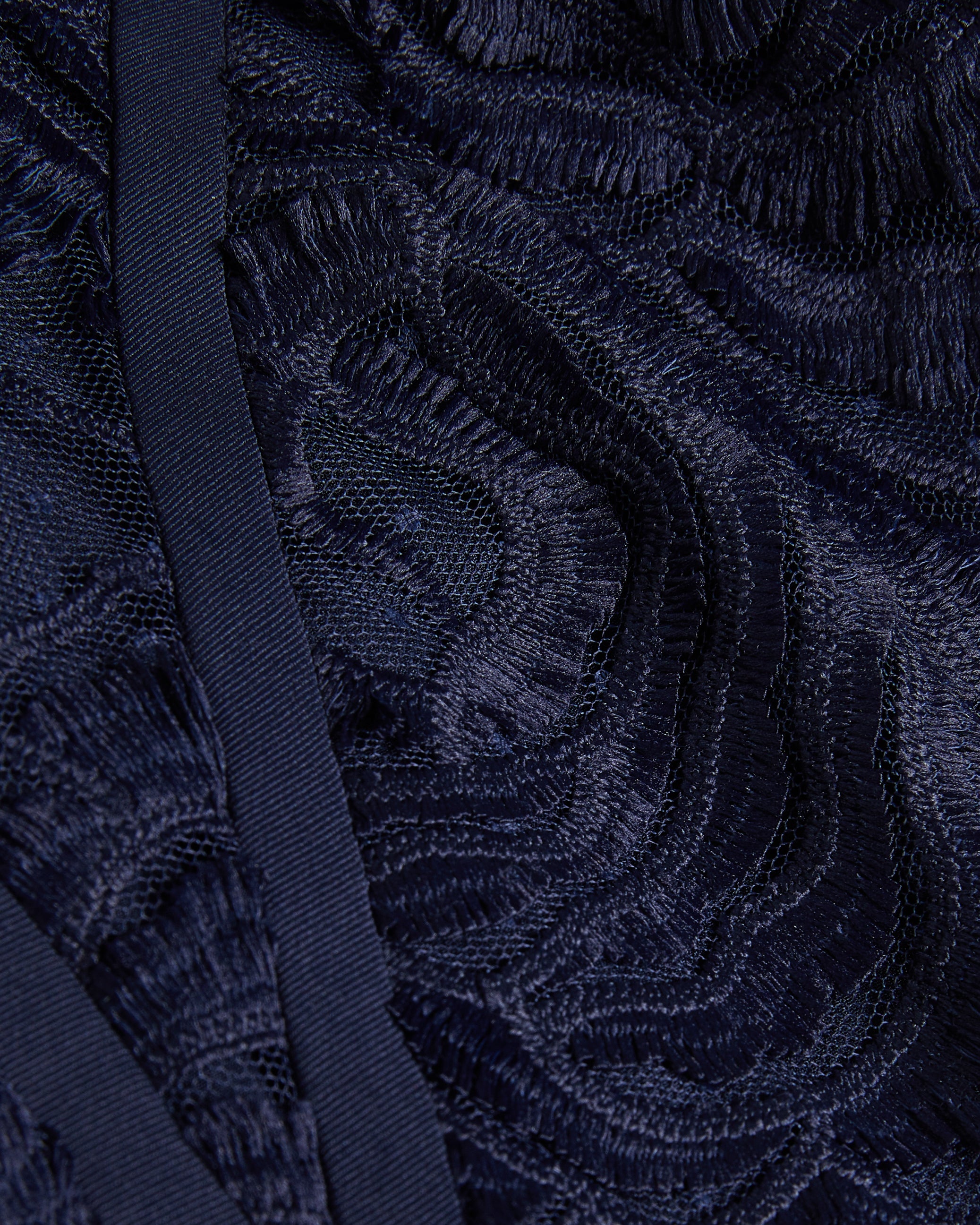 Ullaa Sleeveless Midaxi Dress With Rose Texture Navy