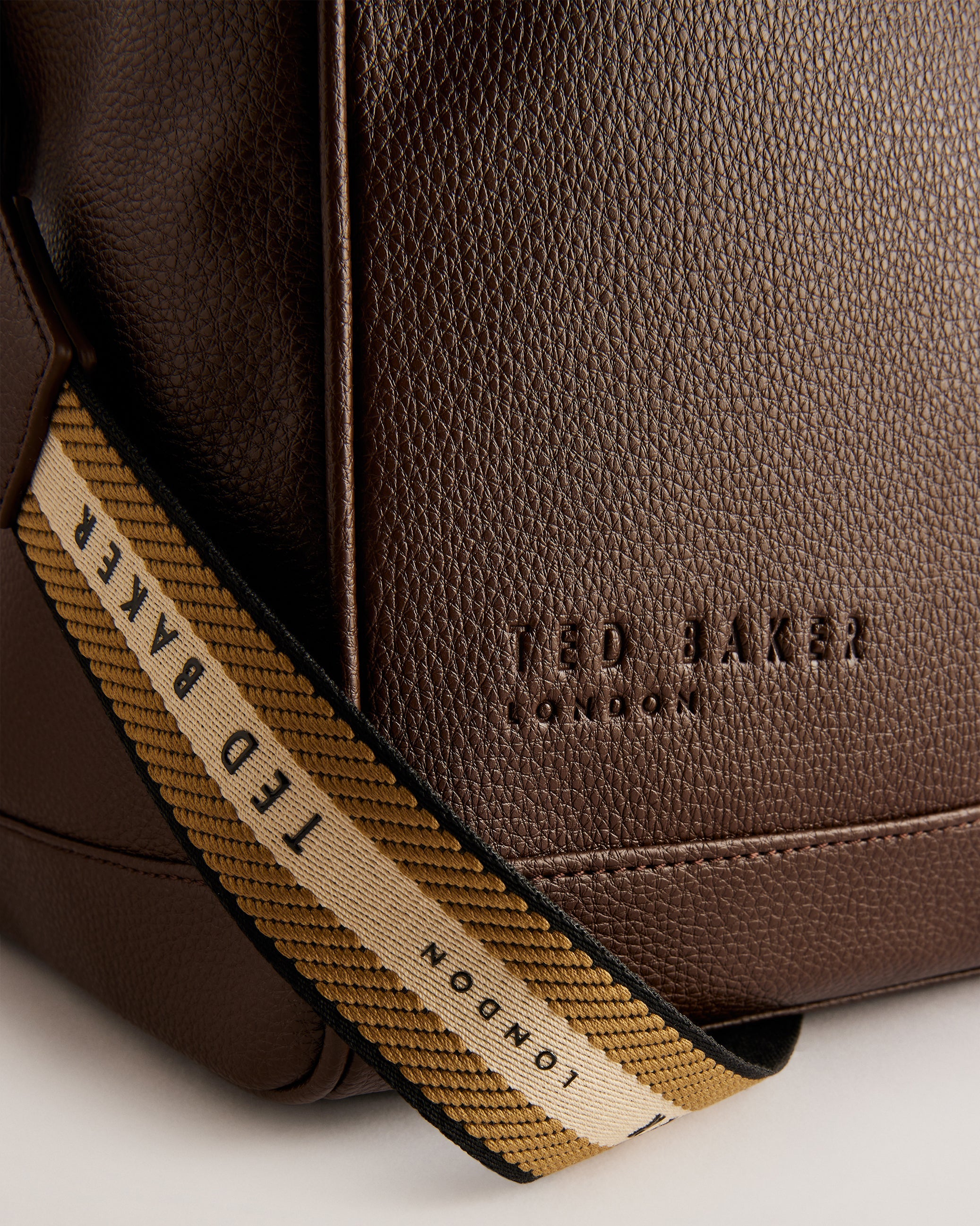 Kalvin Faux Leather Webbing Strap Holdall Brn-Choc