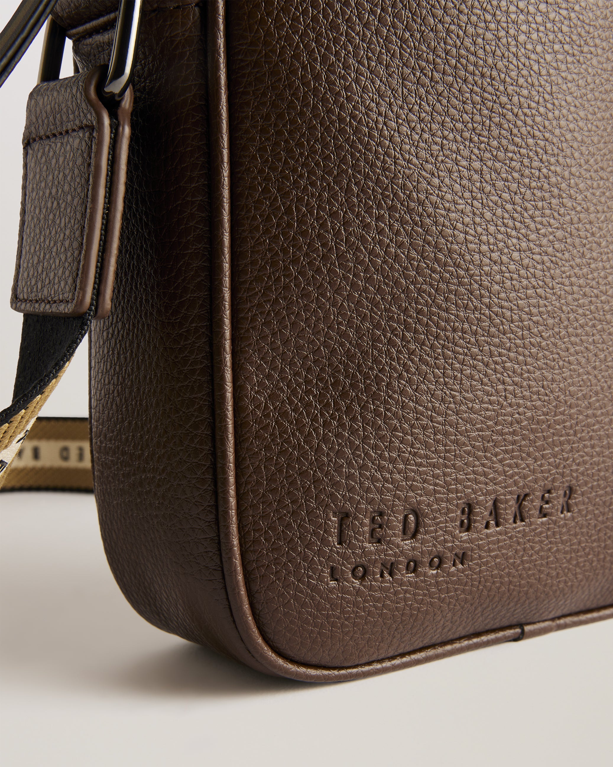 Kiian Faux Leather Webbing Crossbody Bag Brn-Choc
