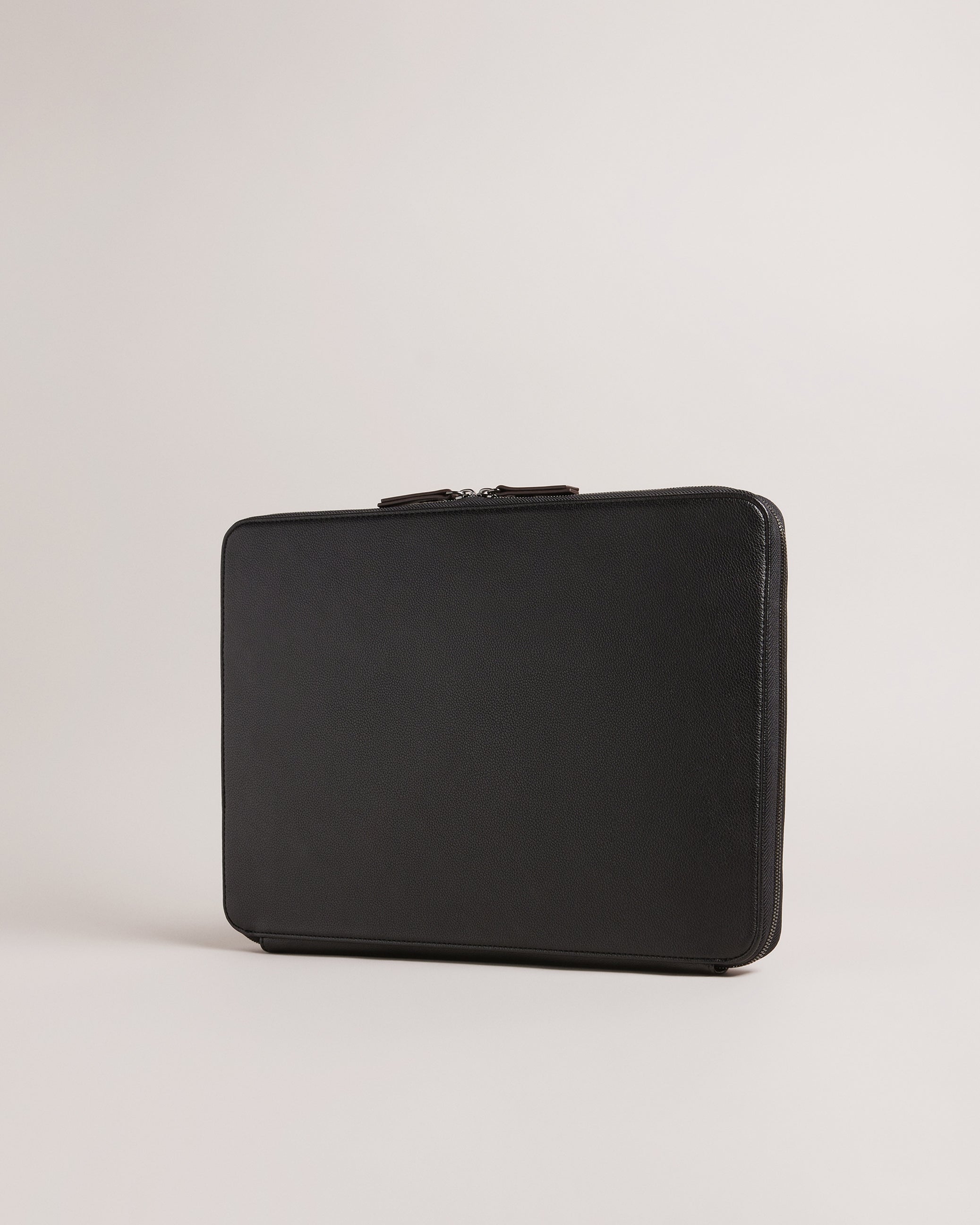 Plum 15 Inch Laptop Case Black