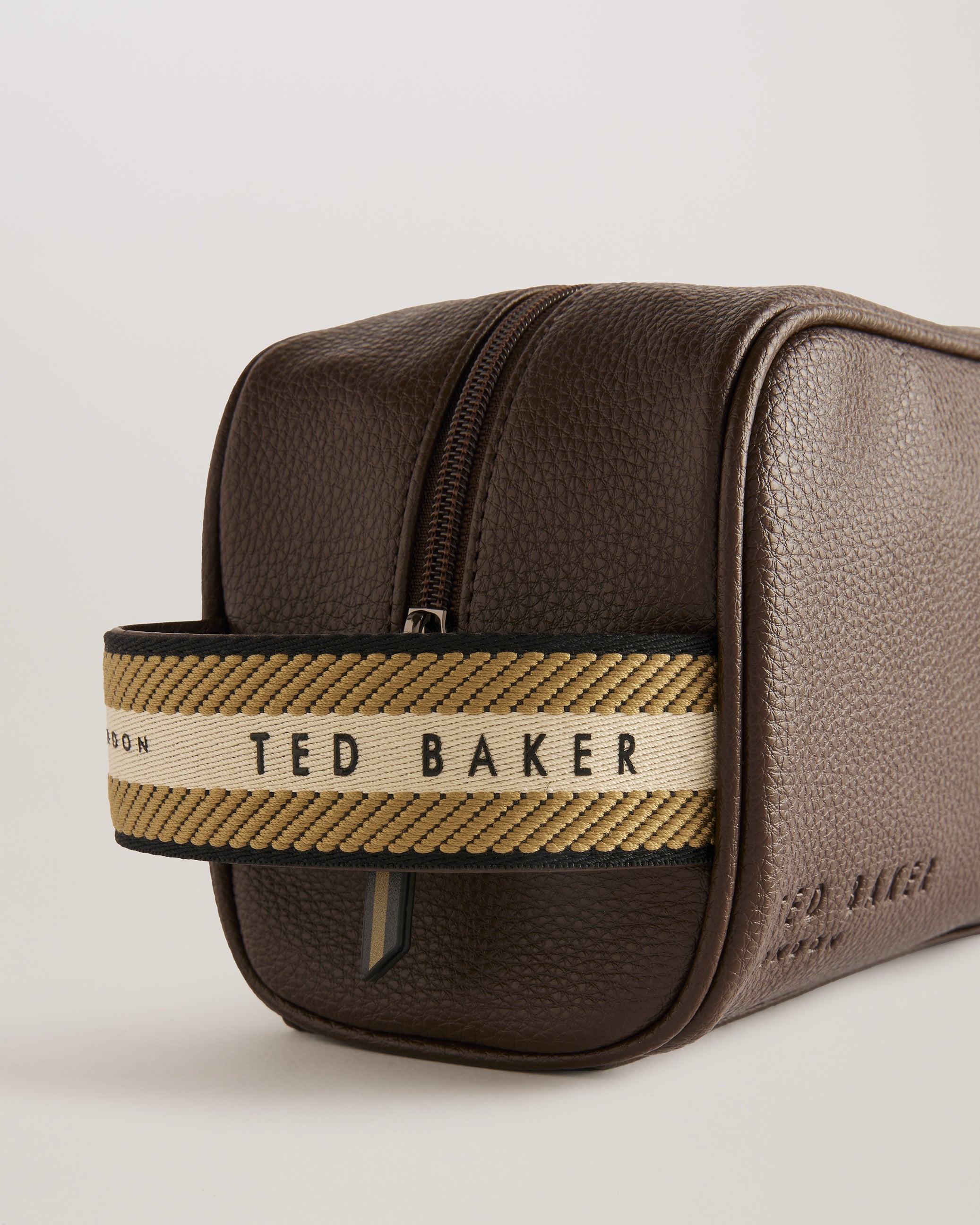 Kaiiro Faux Leather Webbing Washbag Brn-Choc