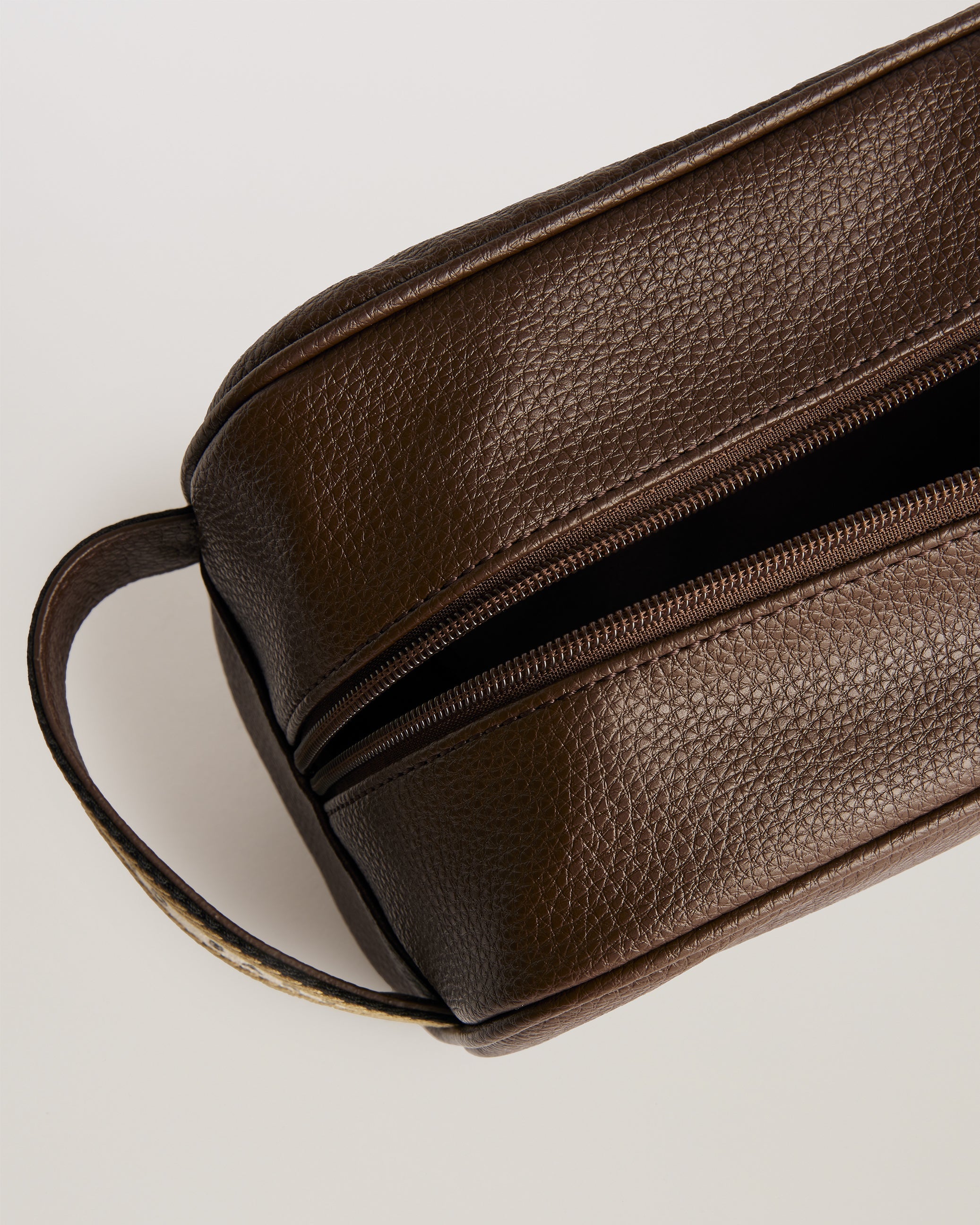 Kaiiro Faux Leather Webbing Washbag Brn-Choc