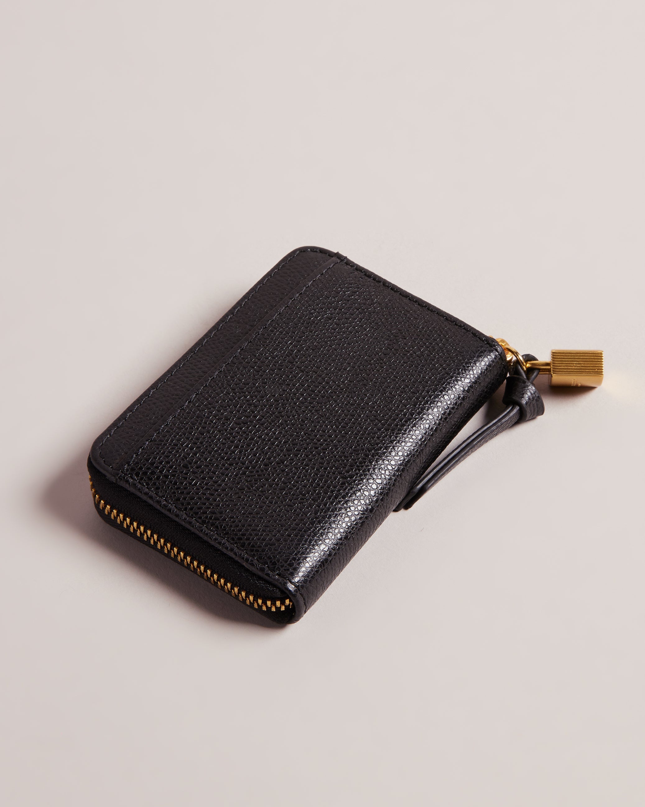 Wesmin Padlock Small Leather Purse Black
