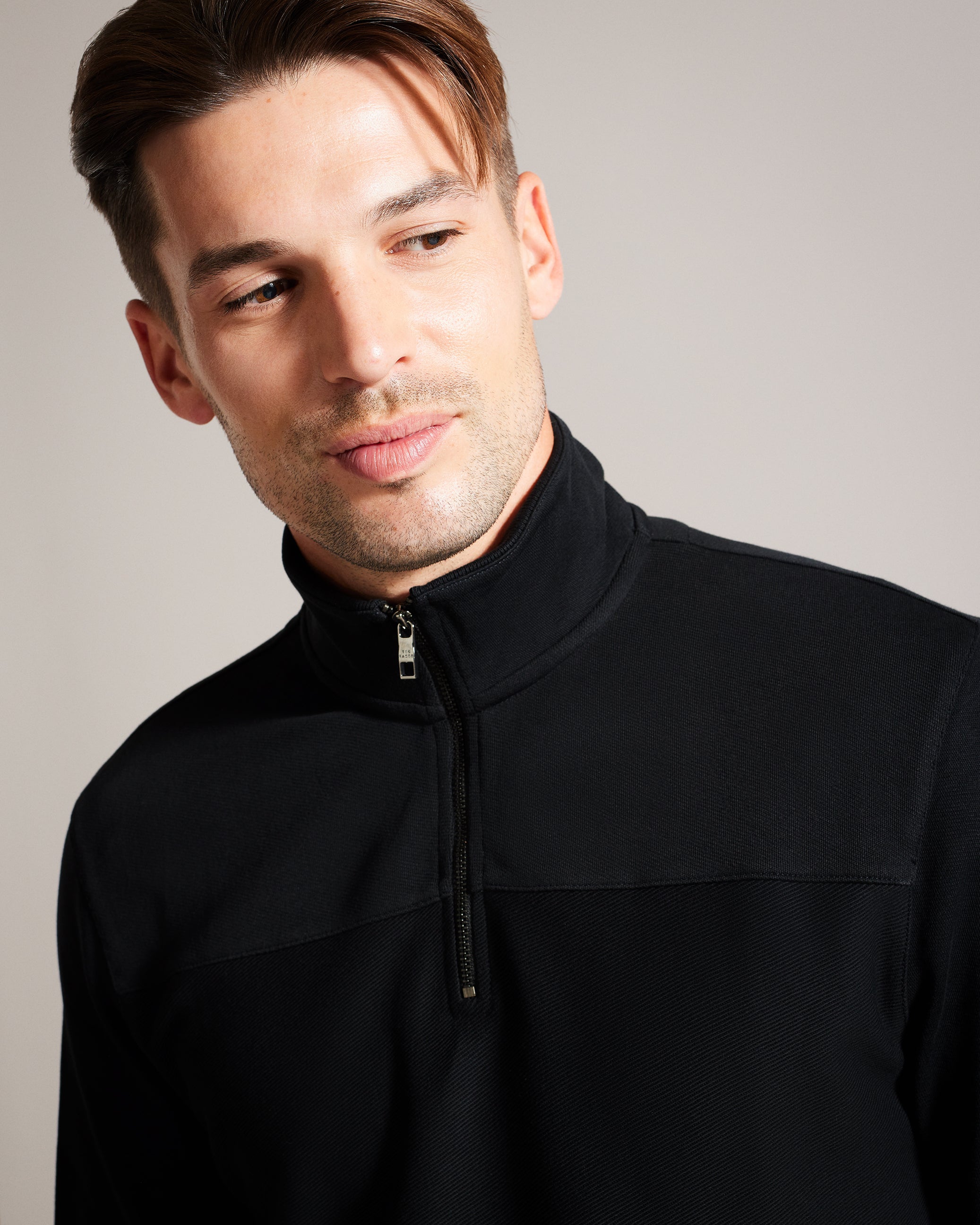Gazine Long Sleeve Half Zip Pullover