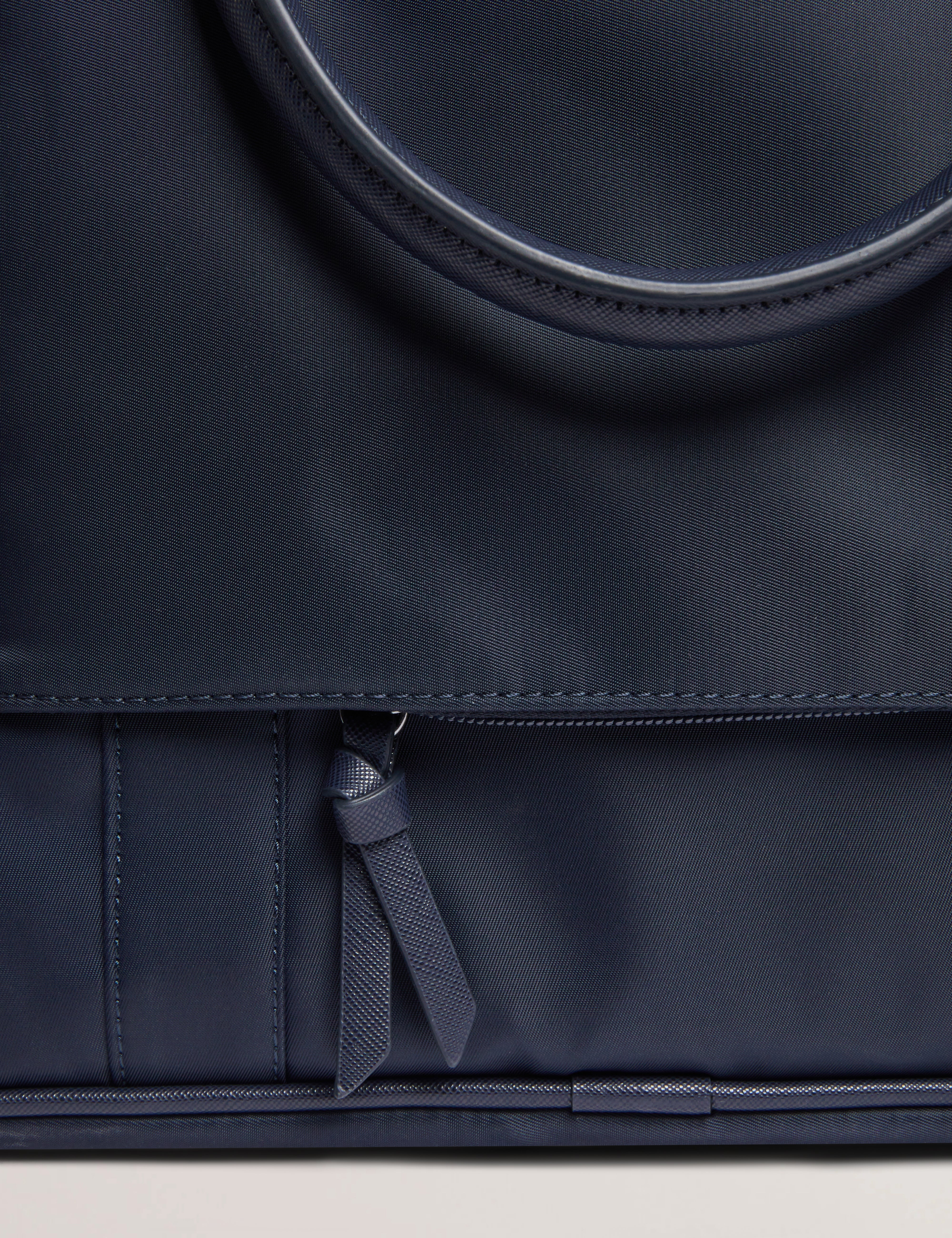 Rooky Core Twill Pu Striped Document Bag Navy