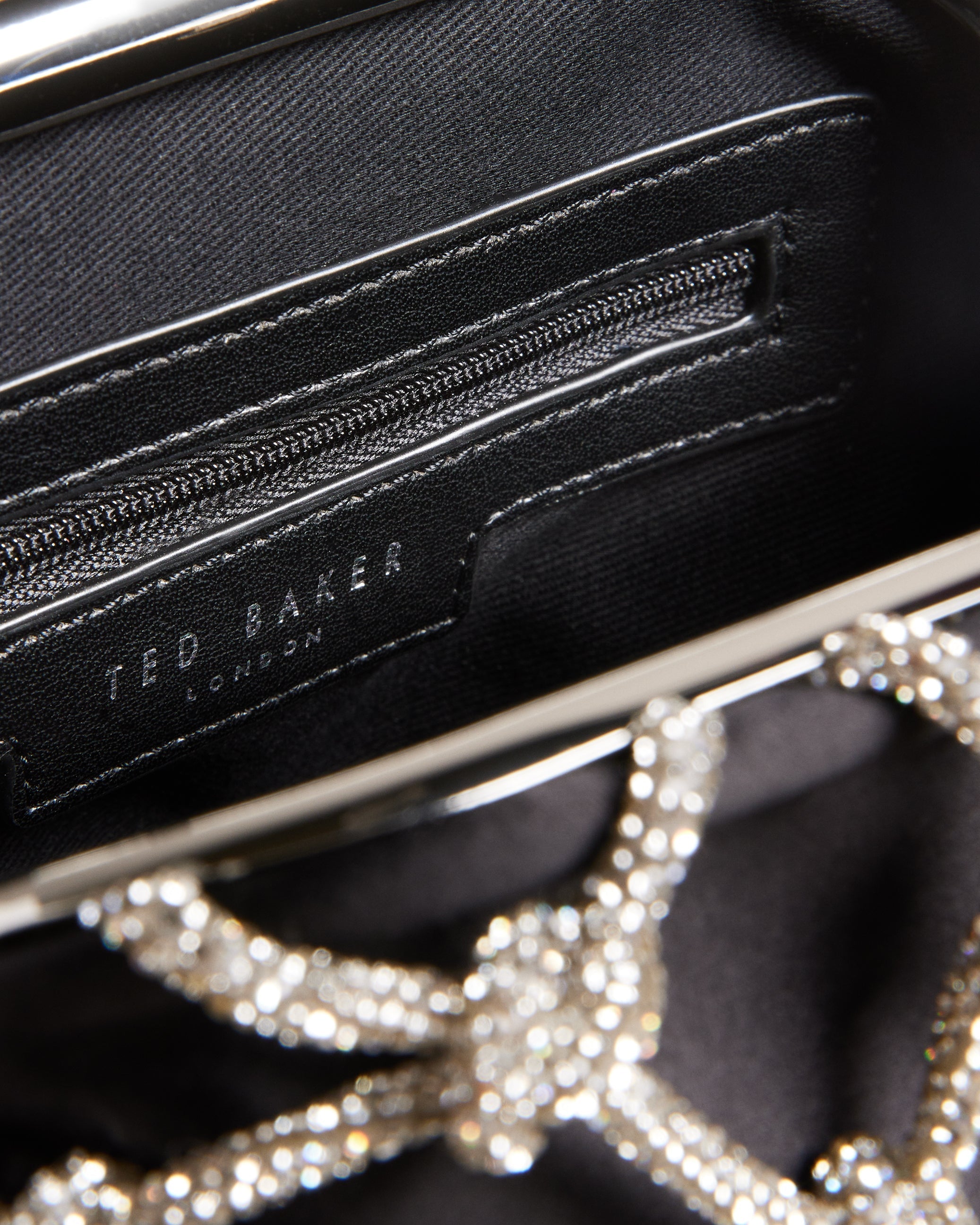 Kylar Crystal Clutch Bag Black