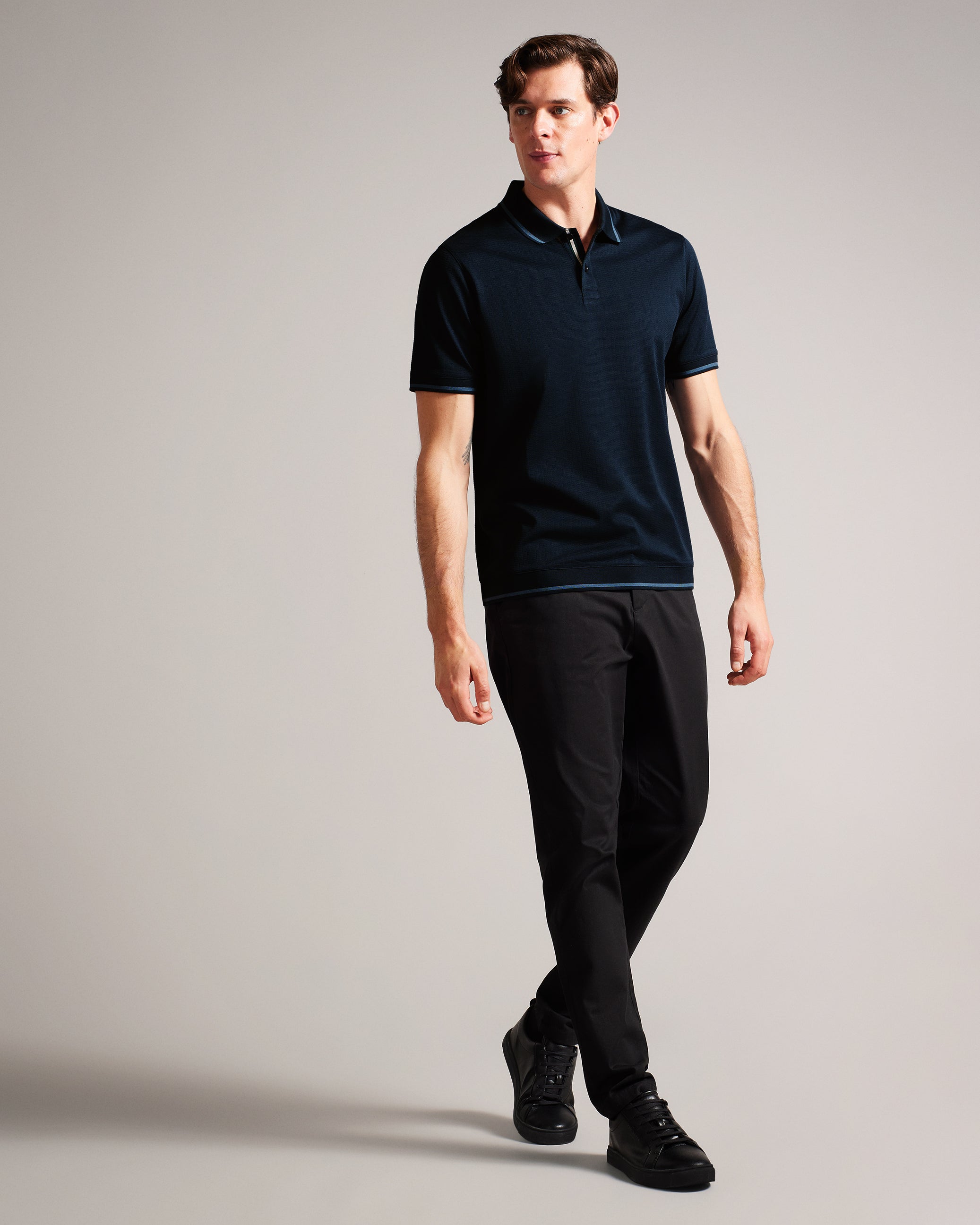 Erwen Regular Fit Textured Polo Shirt