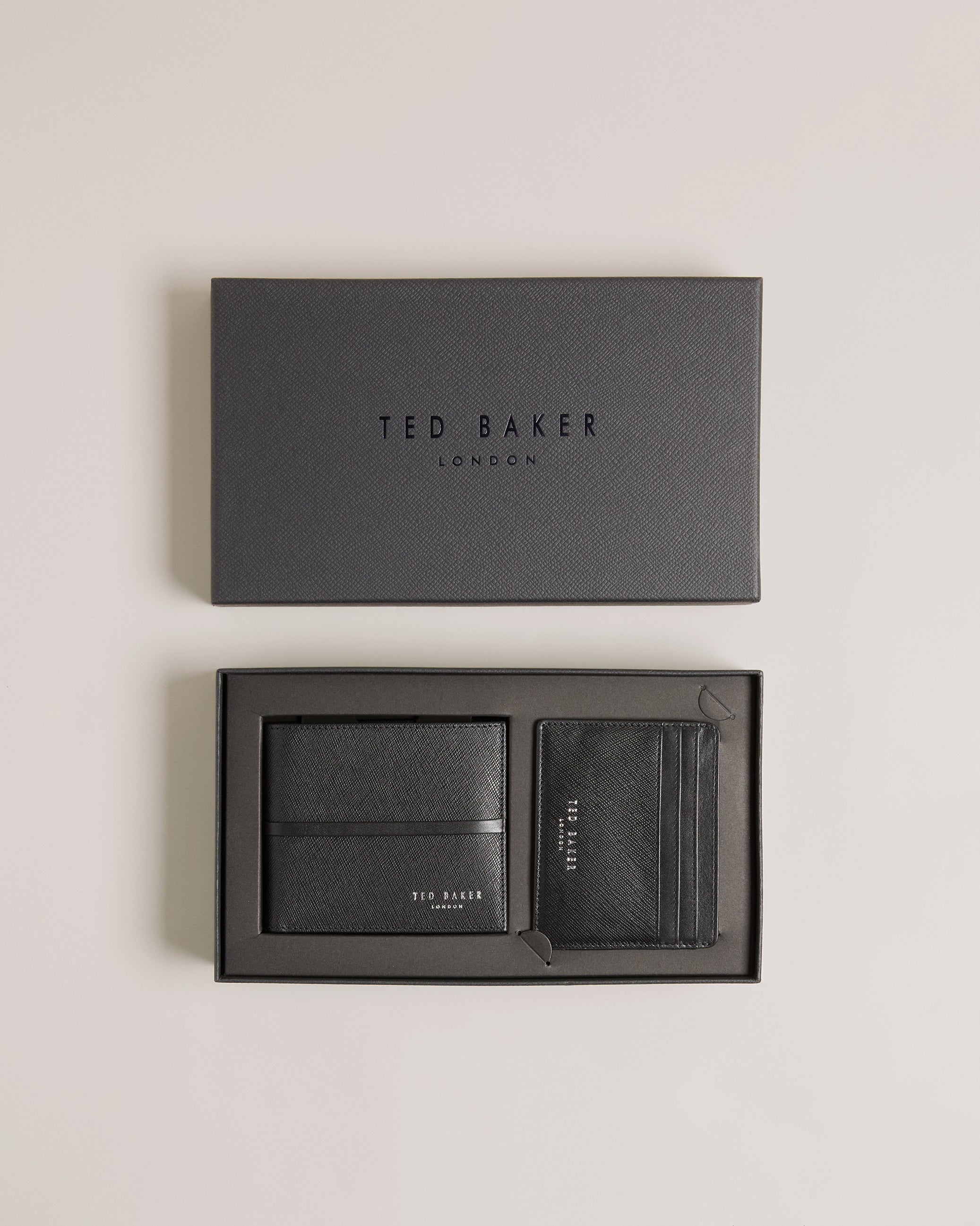 Saunder Saffiano Wallet Cardholder Set Black