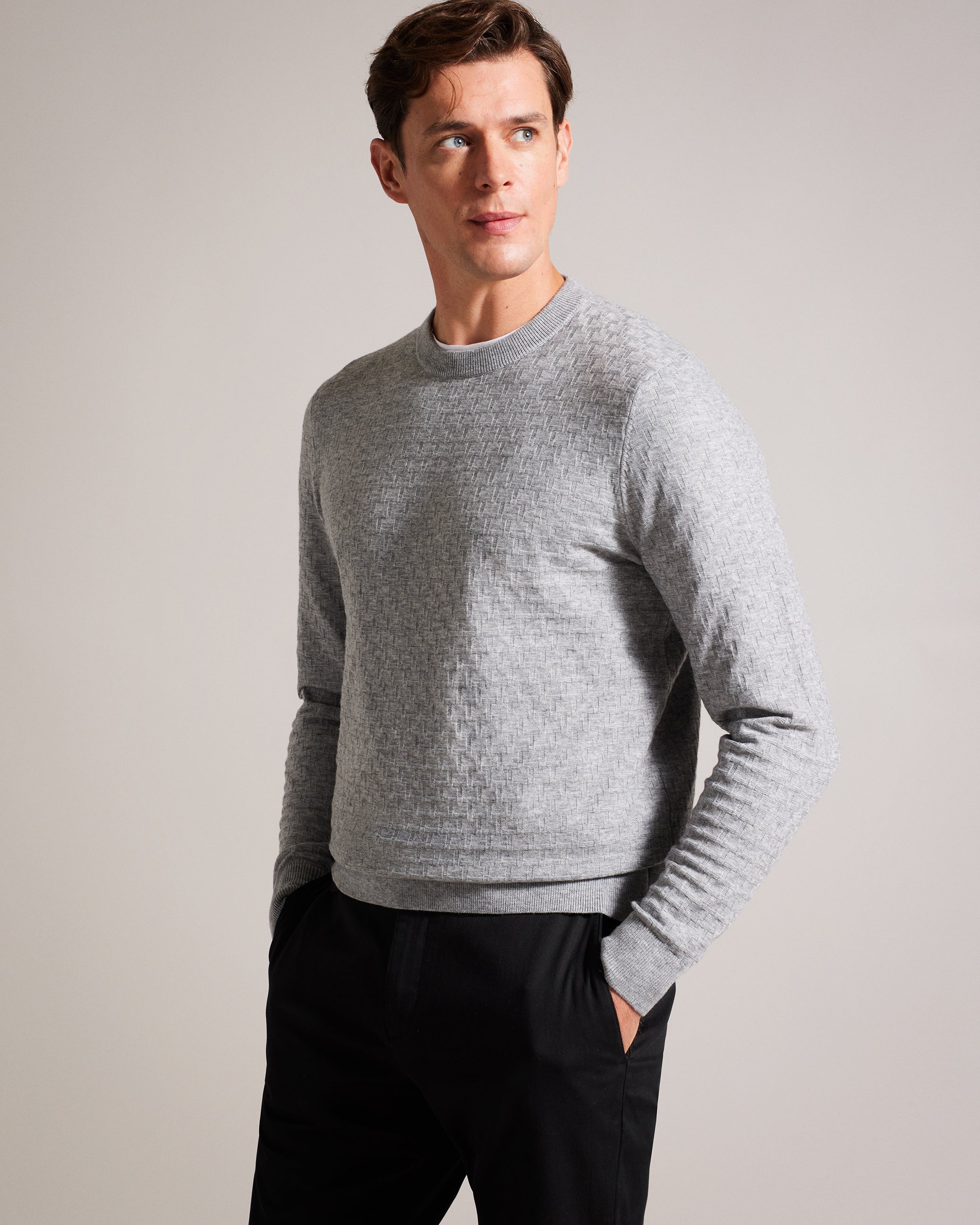 GREY-MARL