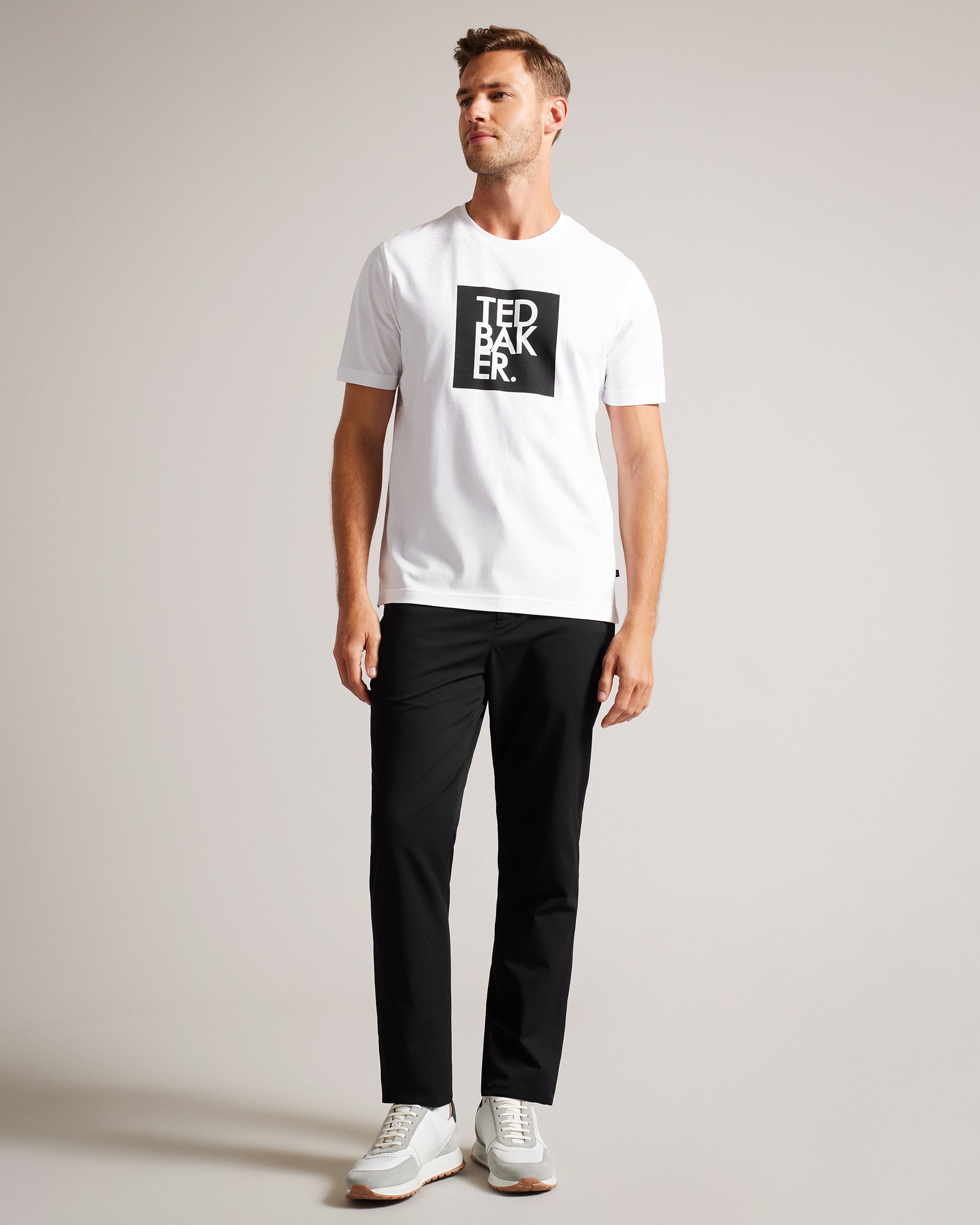 Rofata Short Sleeve Square Logo Graphic T-Shirt White