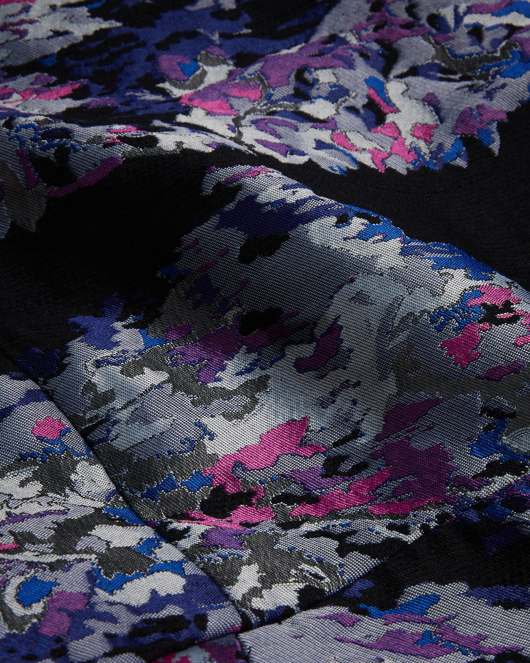 ويلبر فستان قصير بأكمام منفوخة