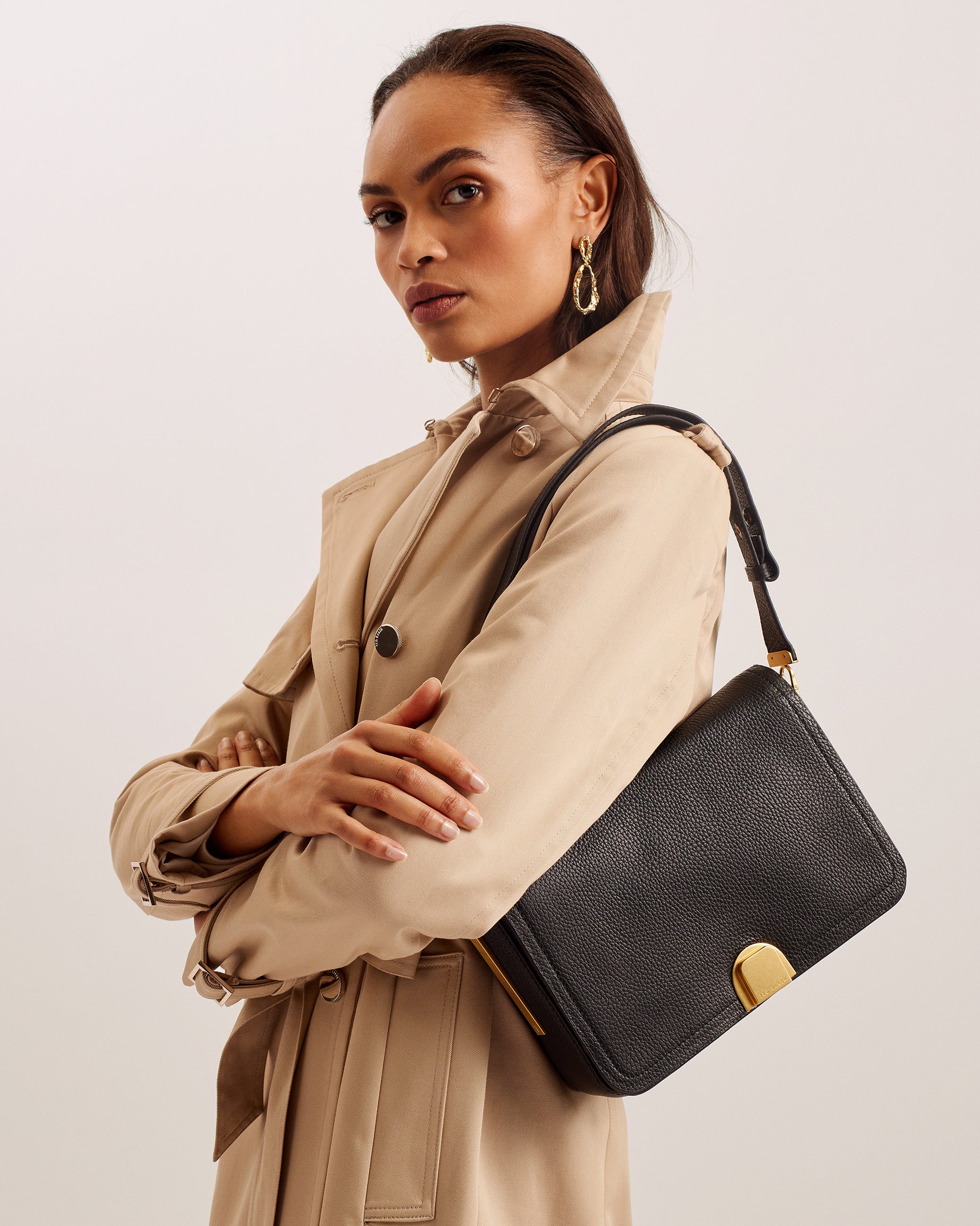 Imielly Lock Detail Baguette Shoulder Bag Black