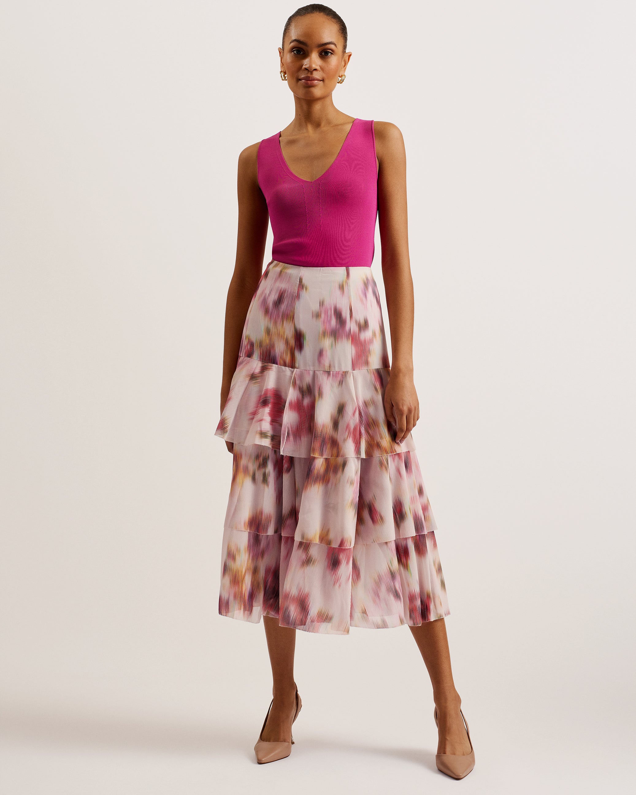 Kaori Tiered Midi Skirt With Slits Lt-Pink