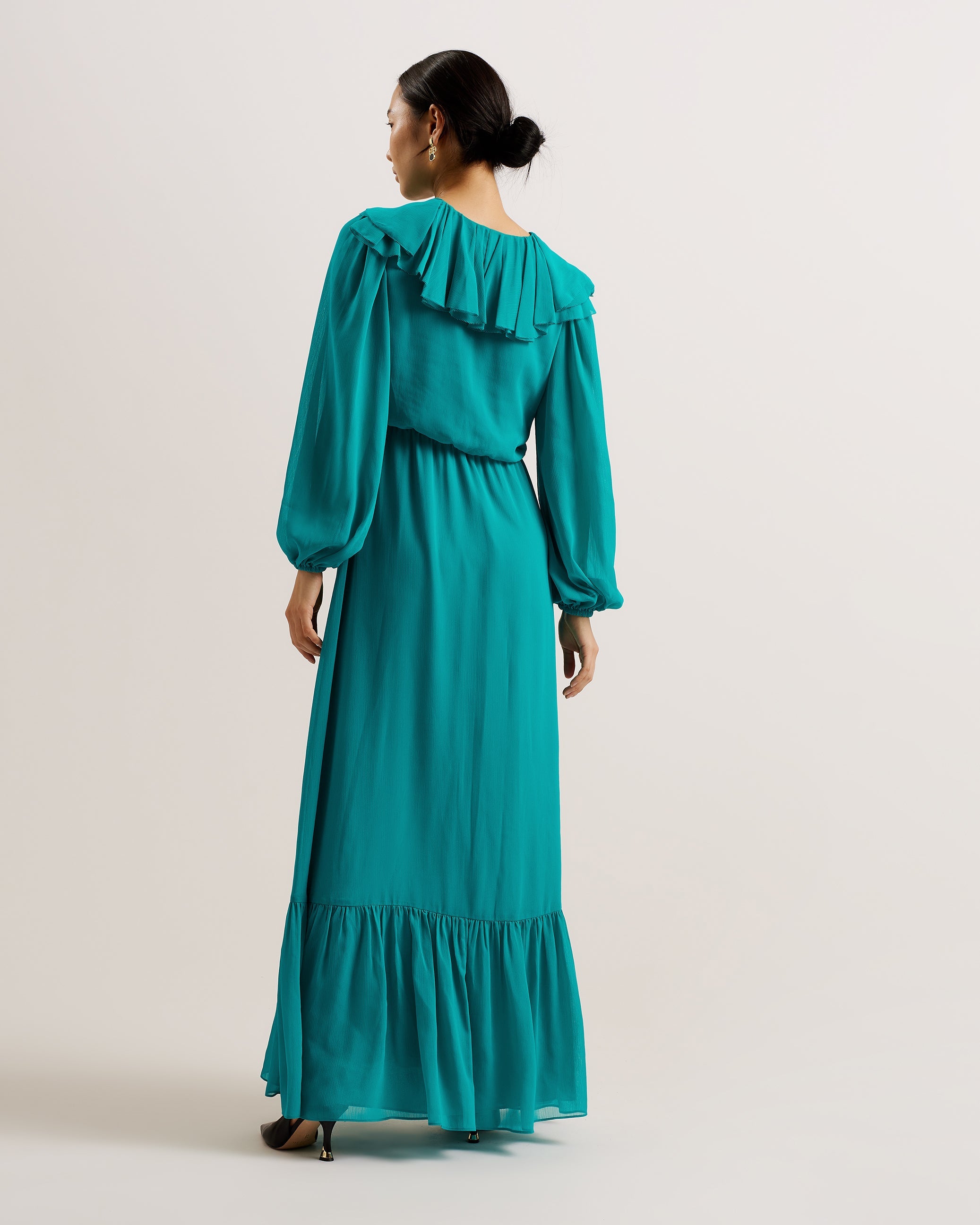 Keina Long Sleeve Maxi Dress With Ruffles Green