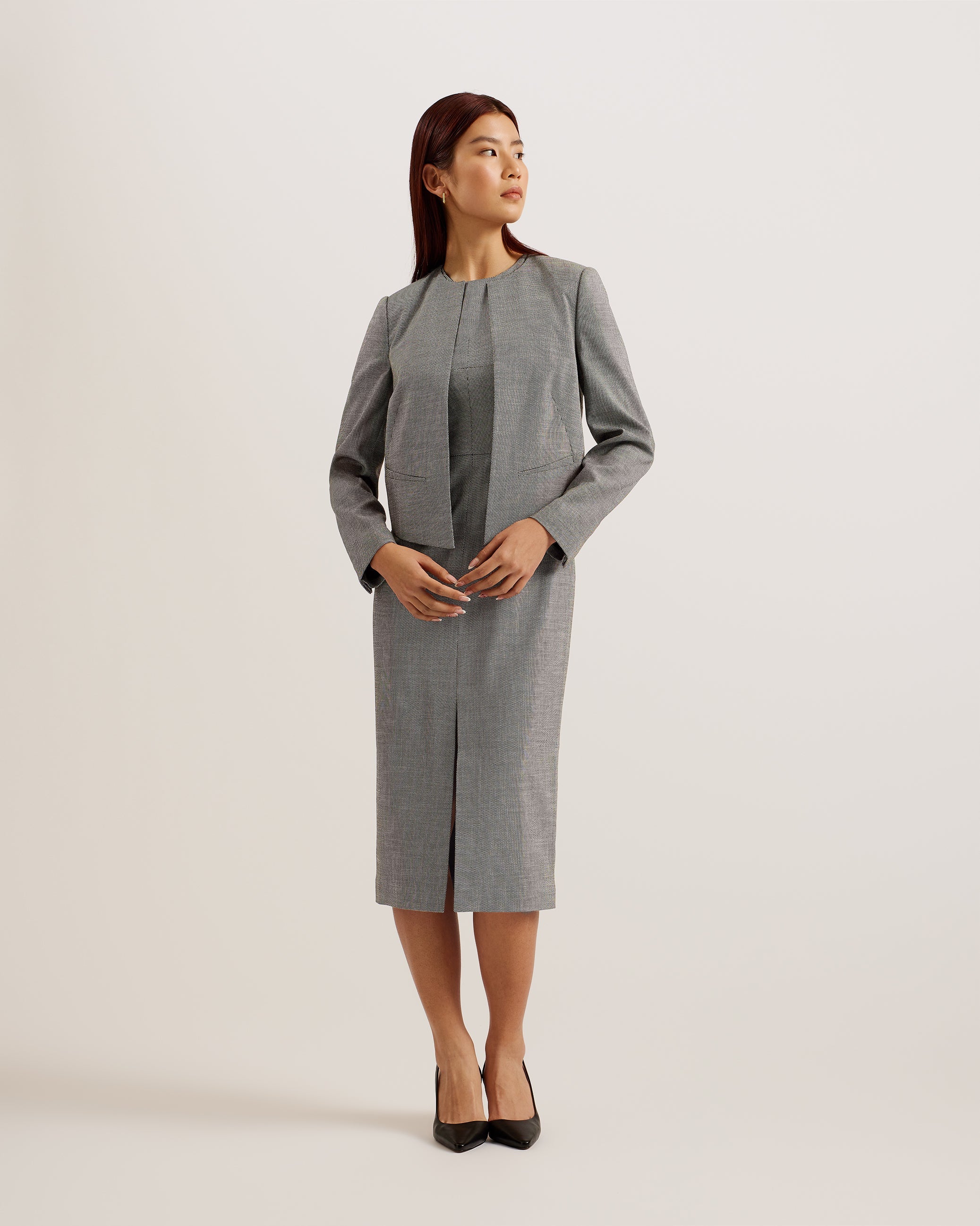 Yutaka Cropped Tailored Jacket Black