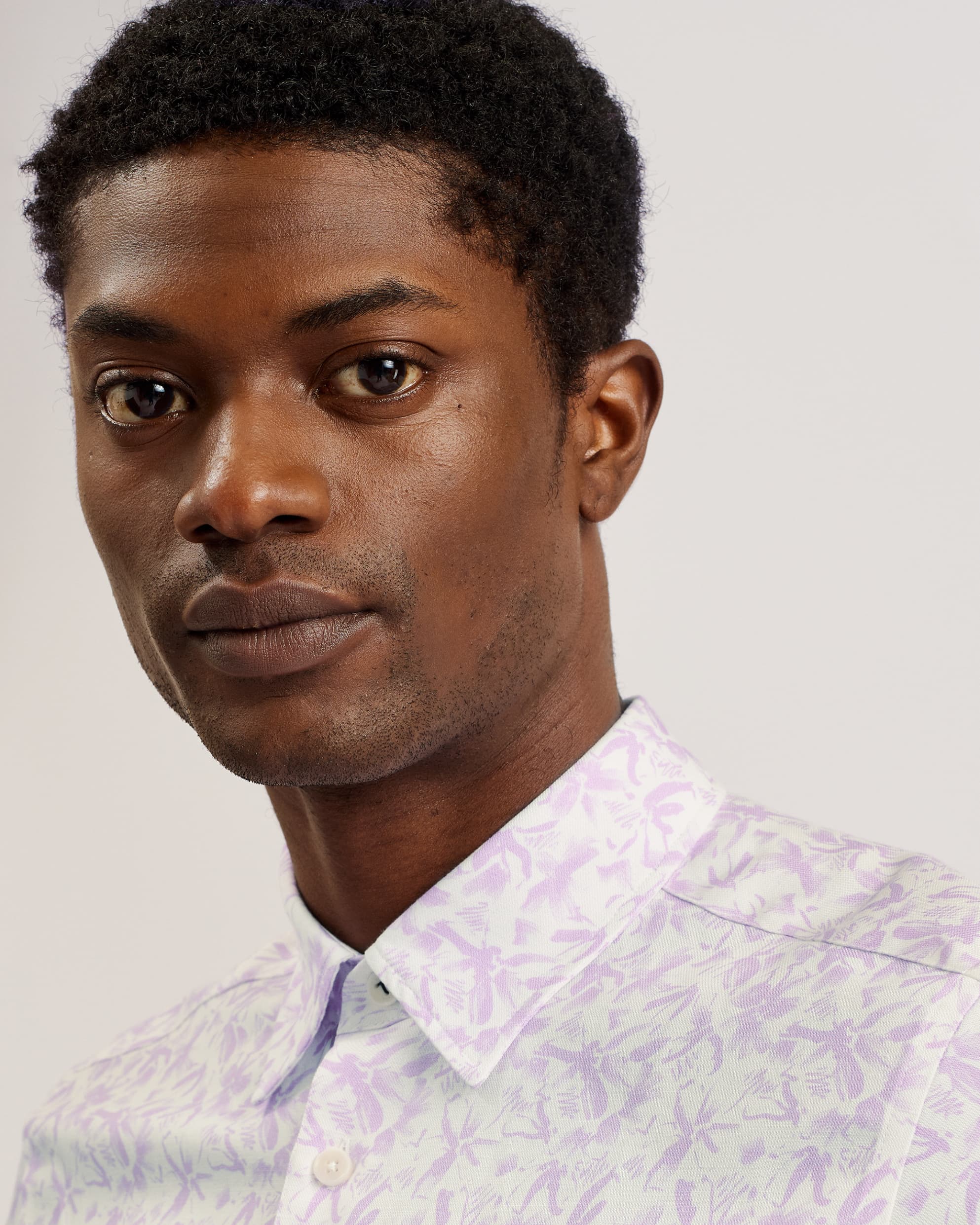 Tavaro Short Sleeve Abstract Floral Shirt Lilac