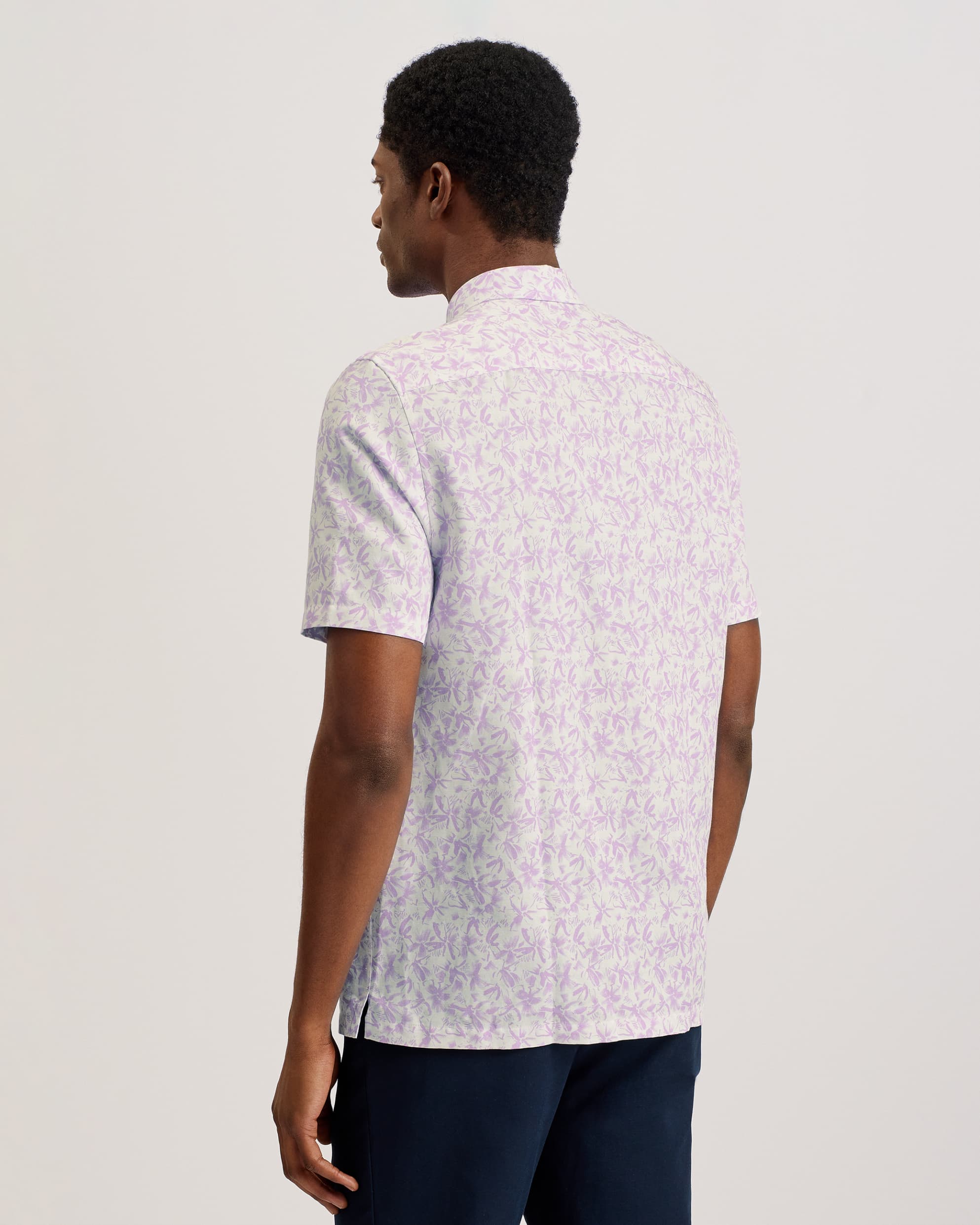 Tavaro Short Sleeve Abstract Floral Shirt Lilac