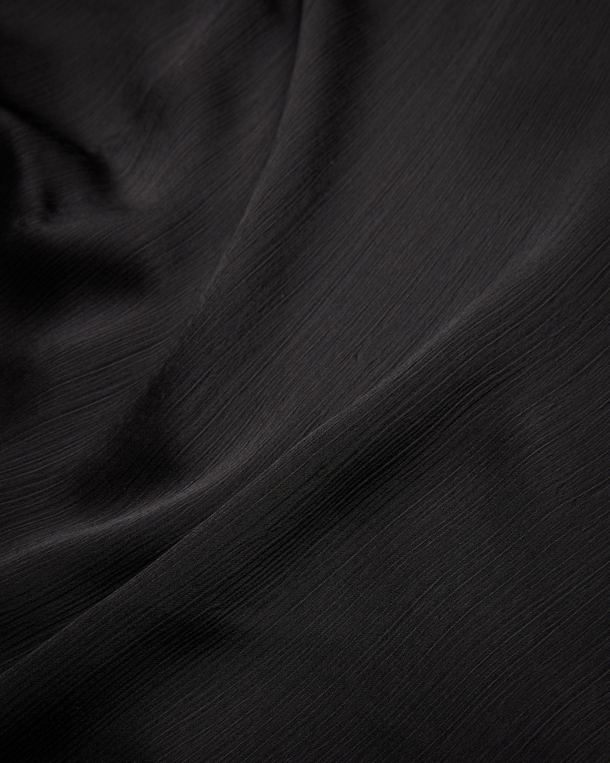 أكاني فستان ميداكسي من الساتان