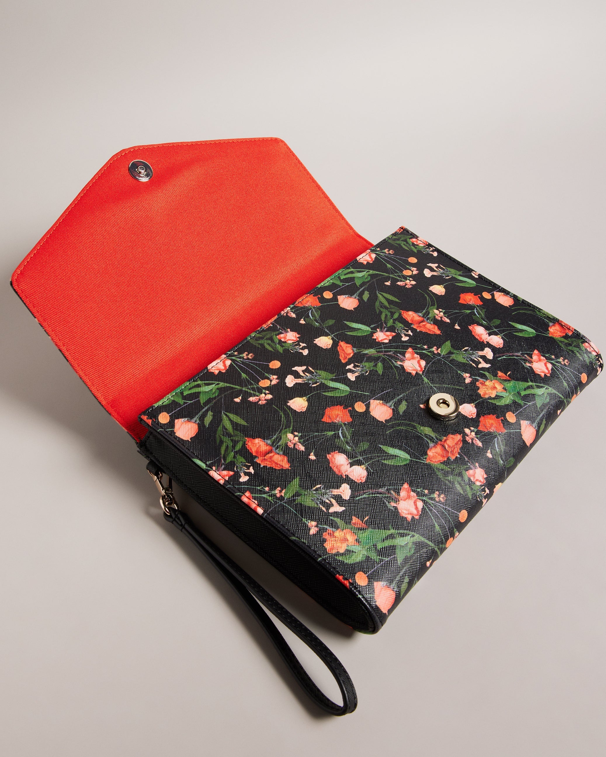 Paiticn Floral Print Envelope Clutch Black