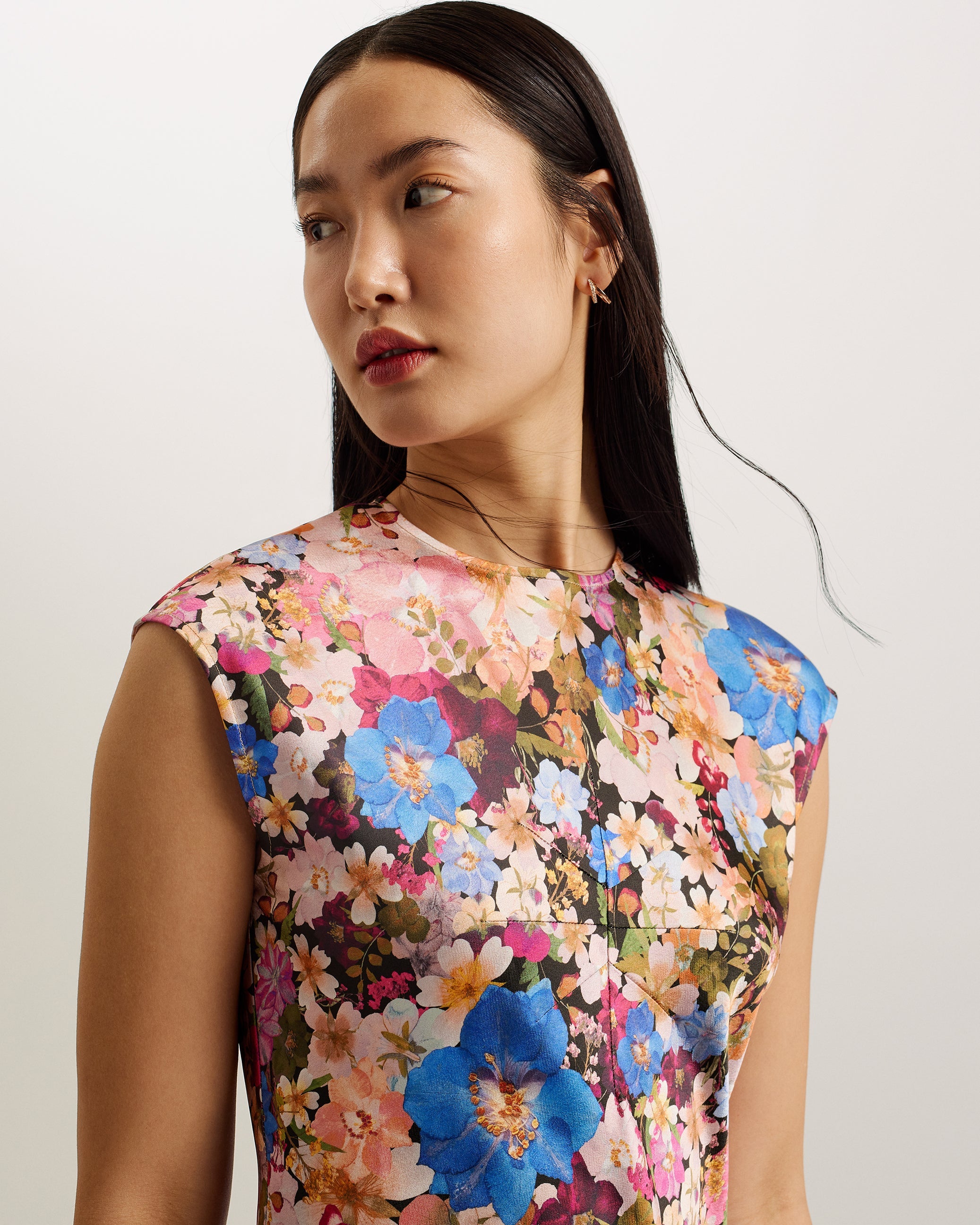 Slanno Floral Asymmetric Midi Dress Black